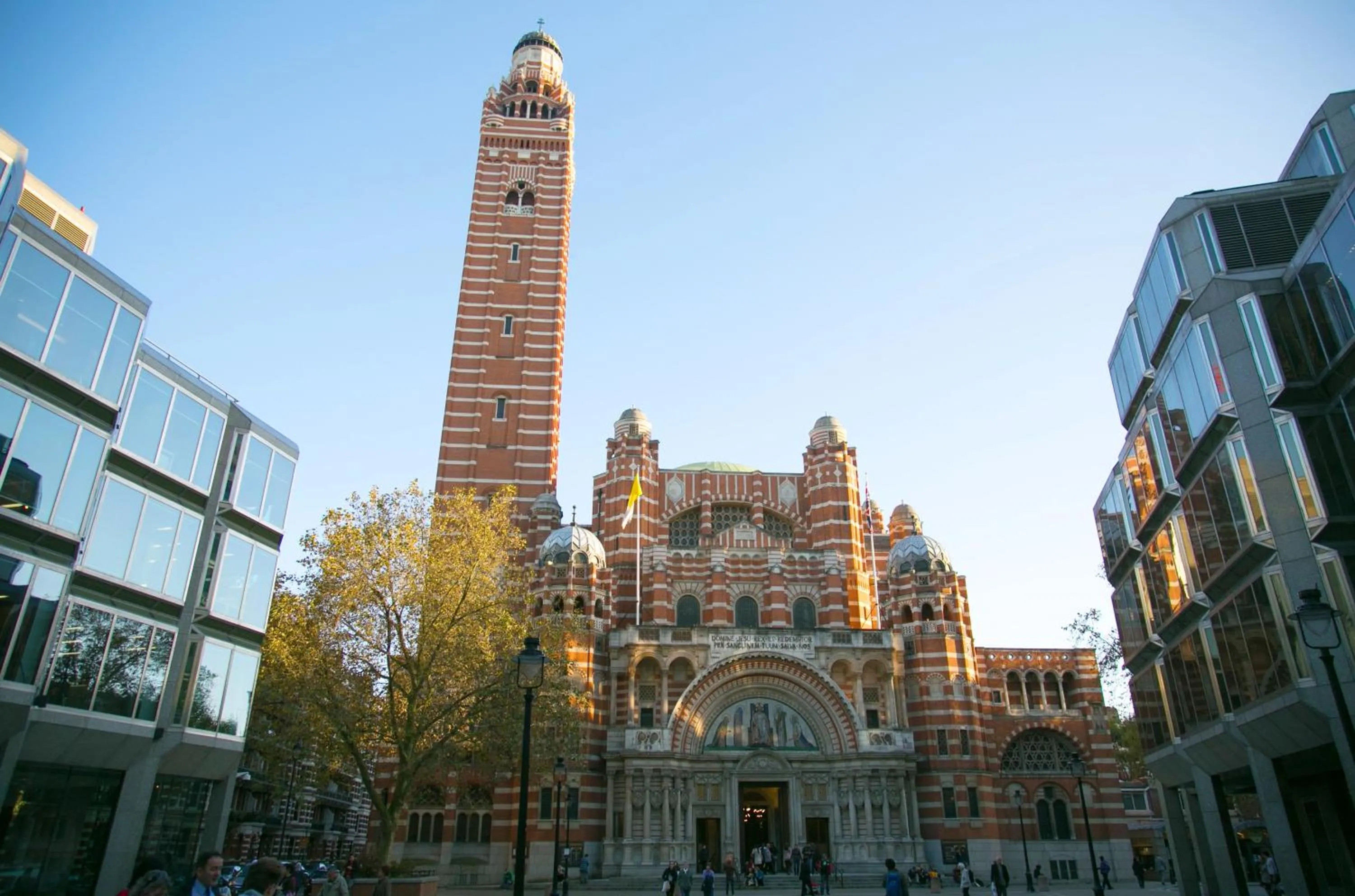 Area and facilities in easyHotel Victoria