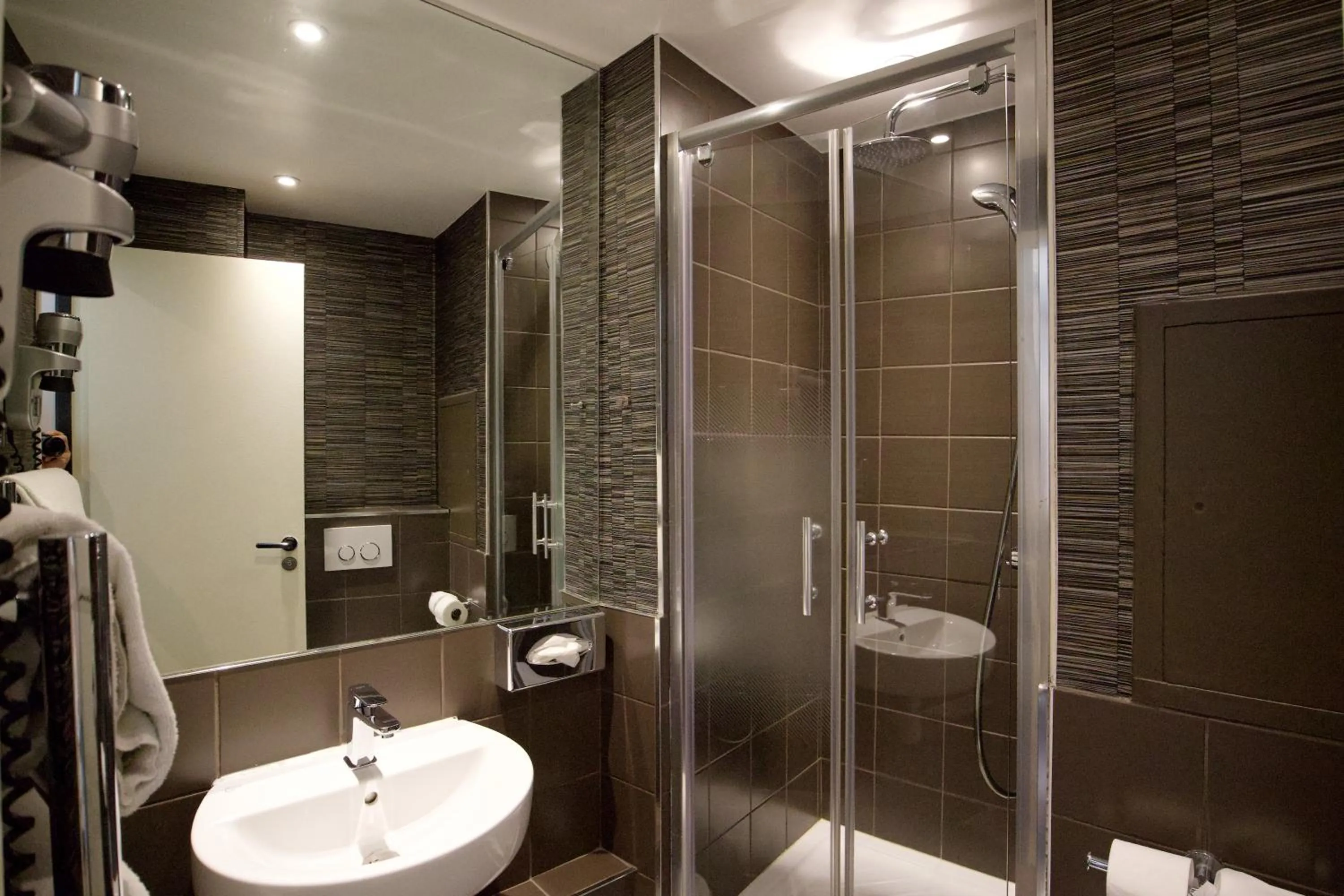 Bathroom in Appia La Fayette