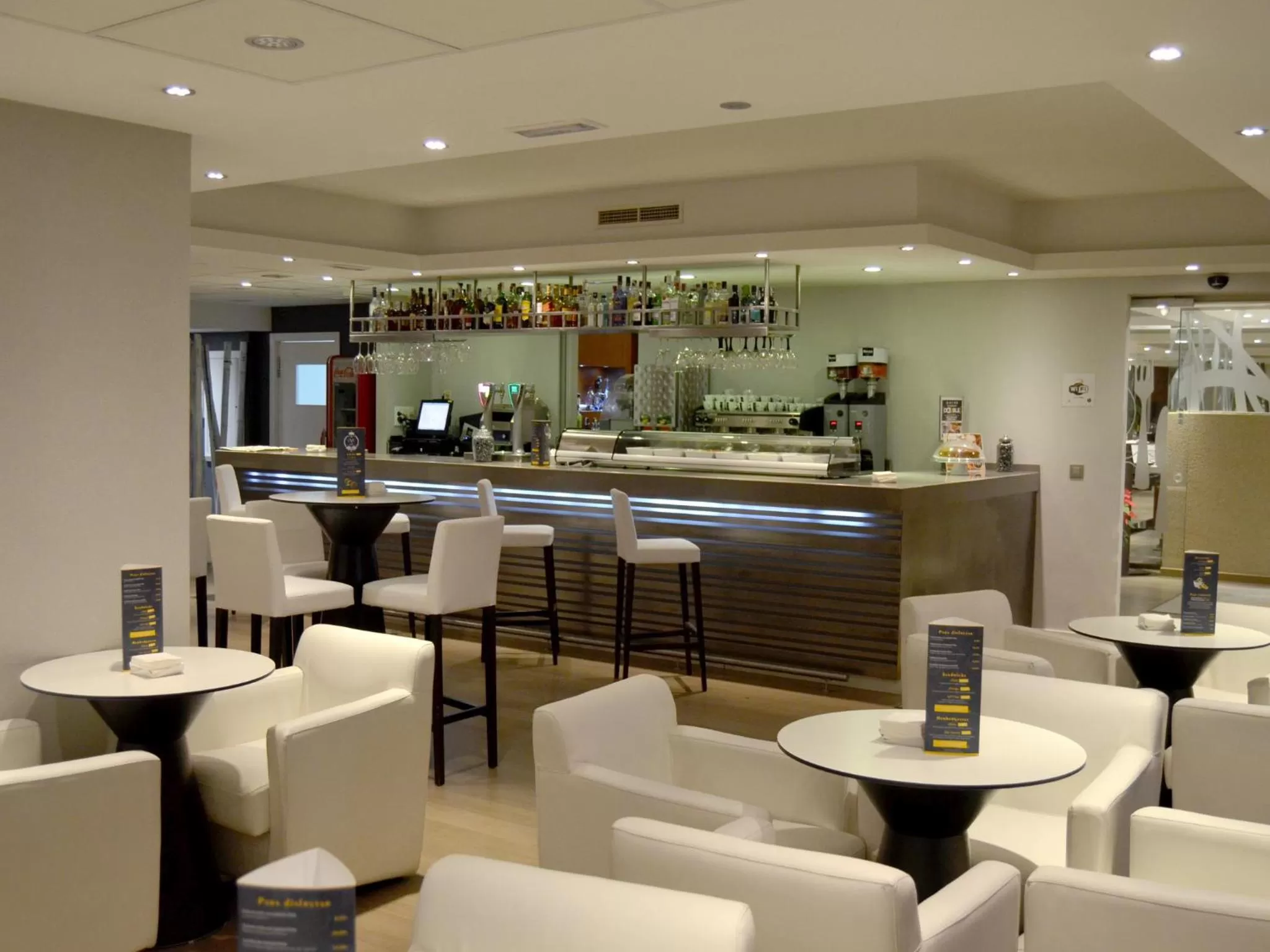 Lounge or bar in UVE Alcobendas