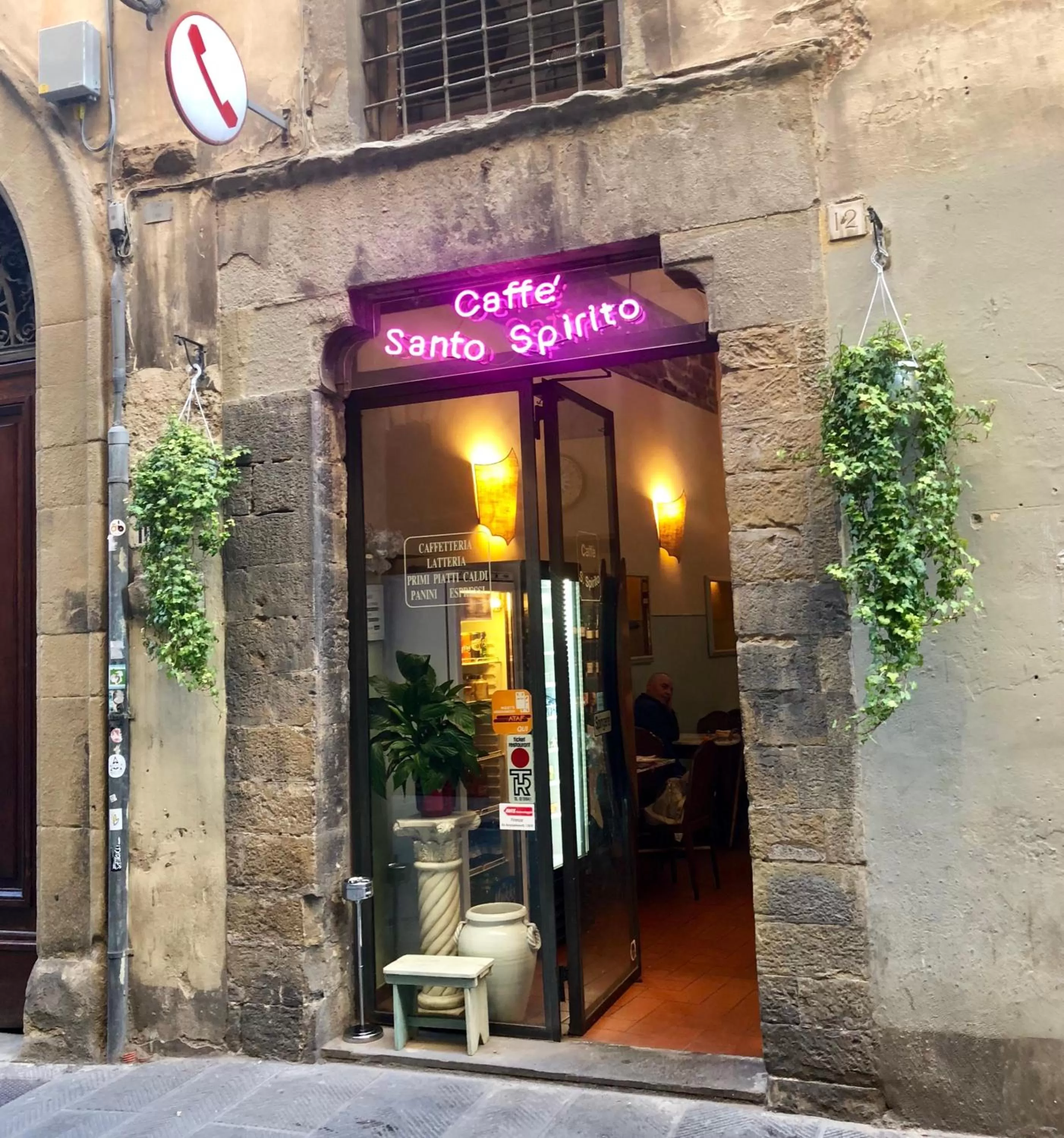 Property building in Santo Spirito Venti