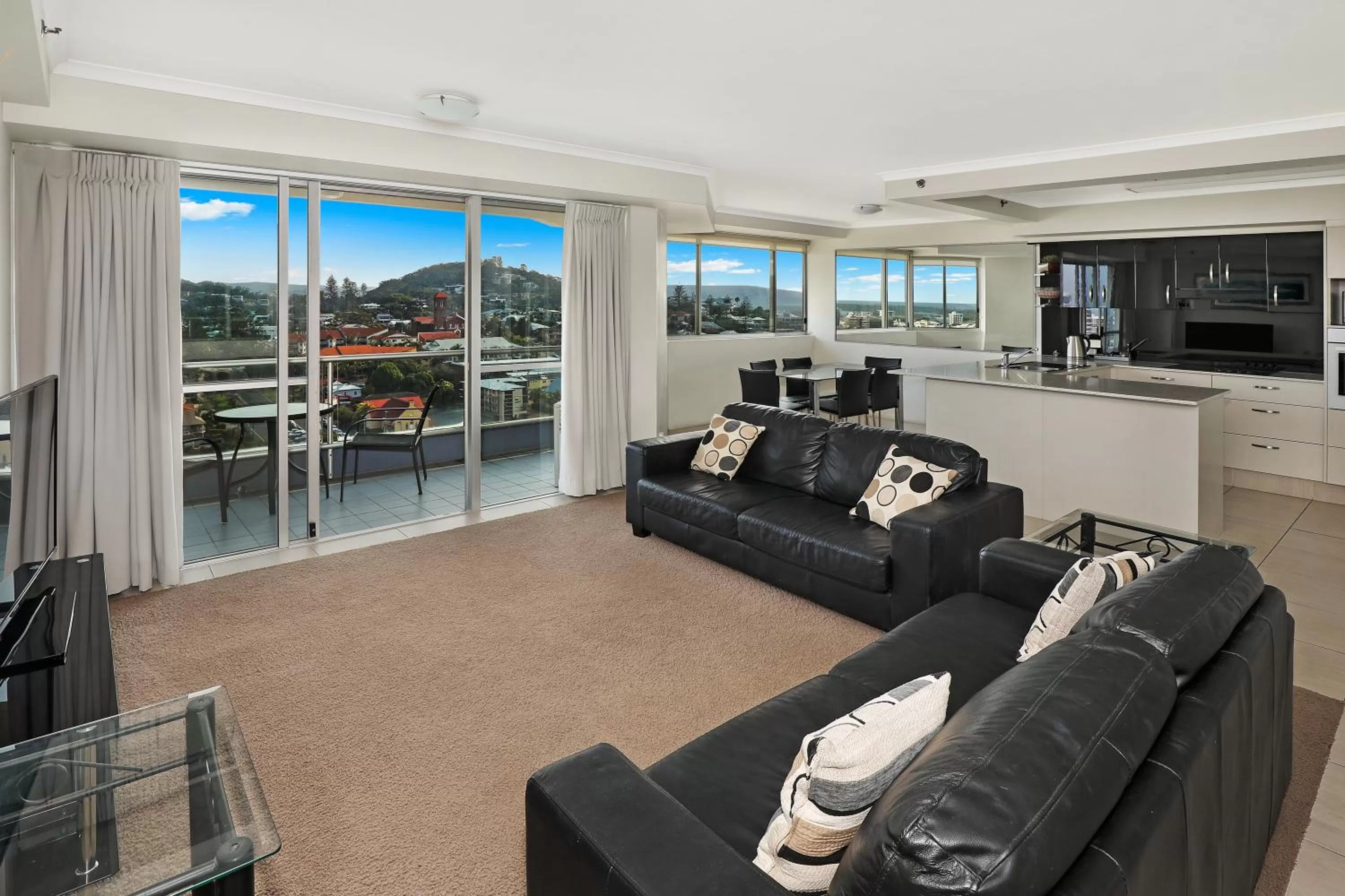 Dining area in ULTIQA Points North