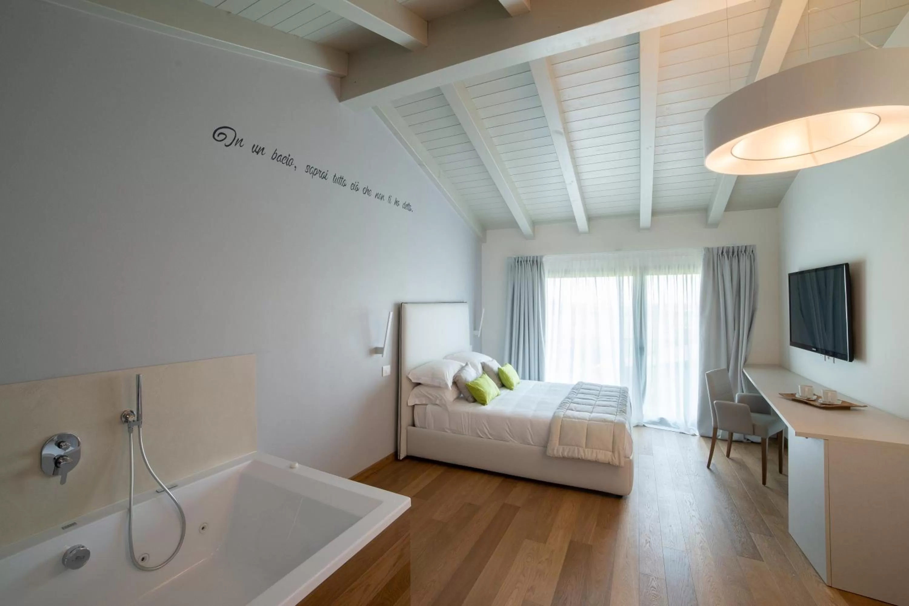 Bedroom, Bed in K-Farm