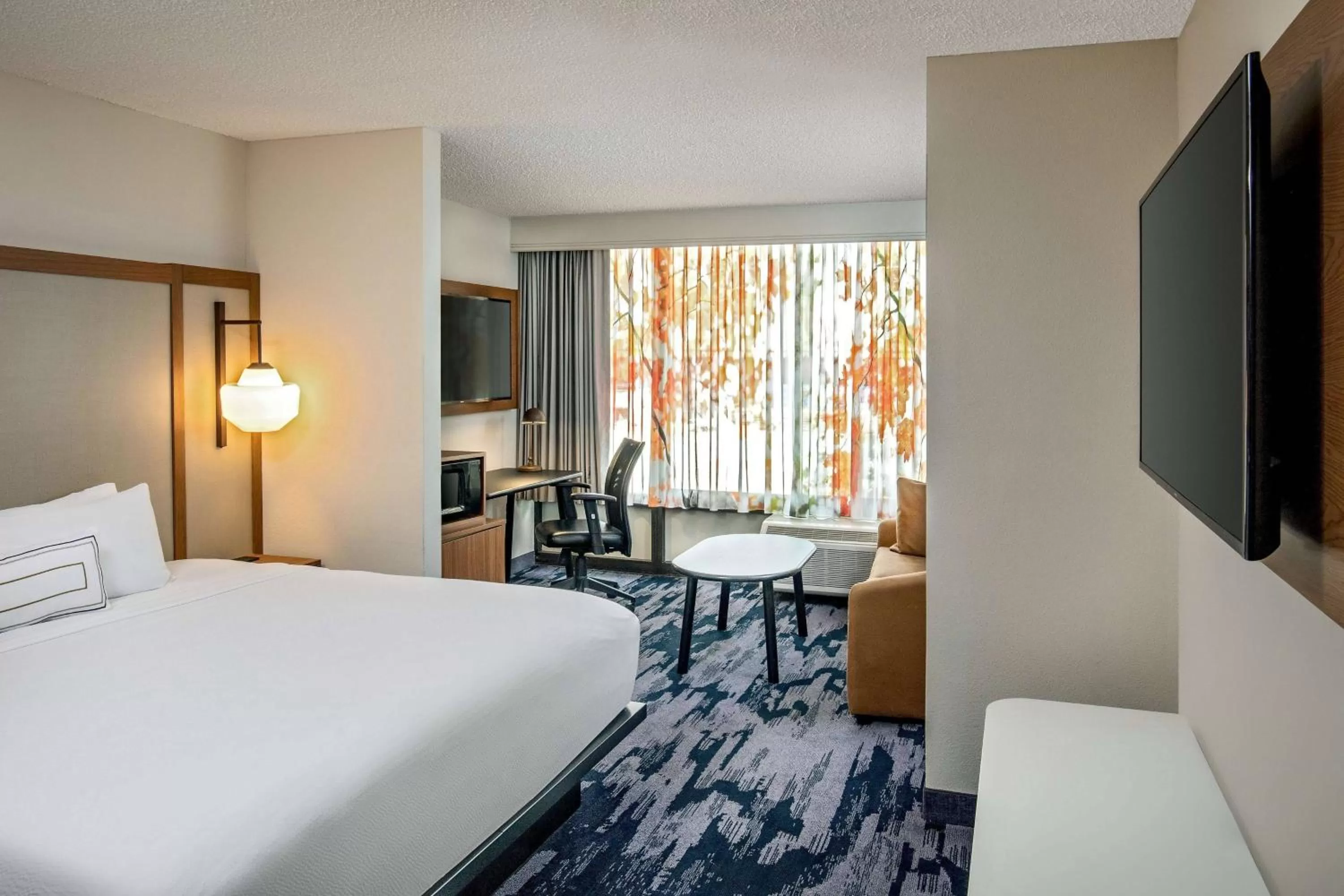 Photo of the whole room, Bed in Fairfield Inn by Marriott Bangor