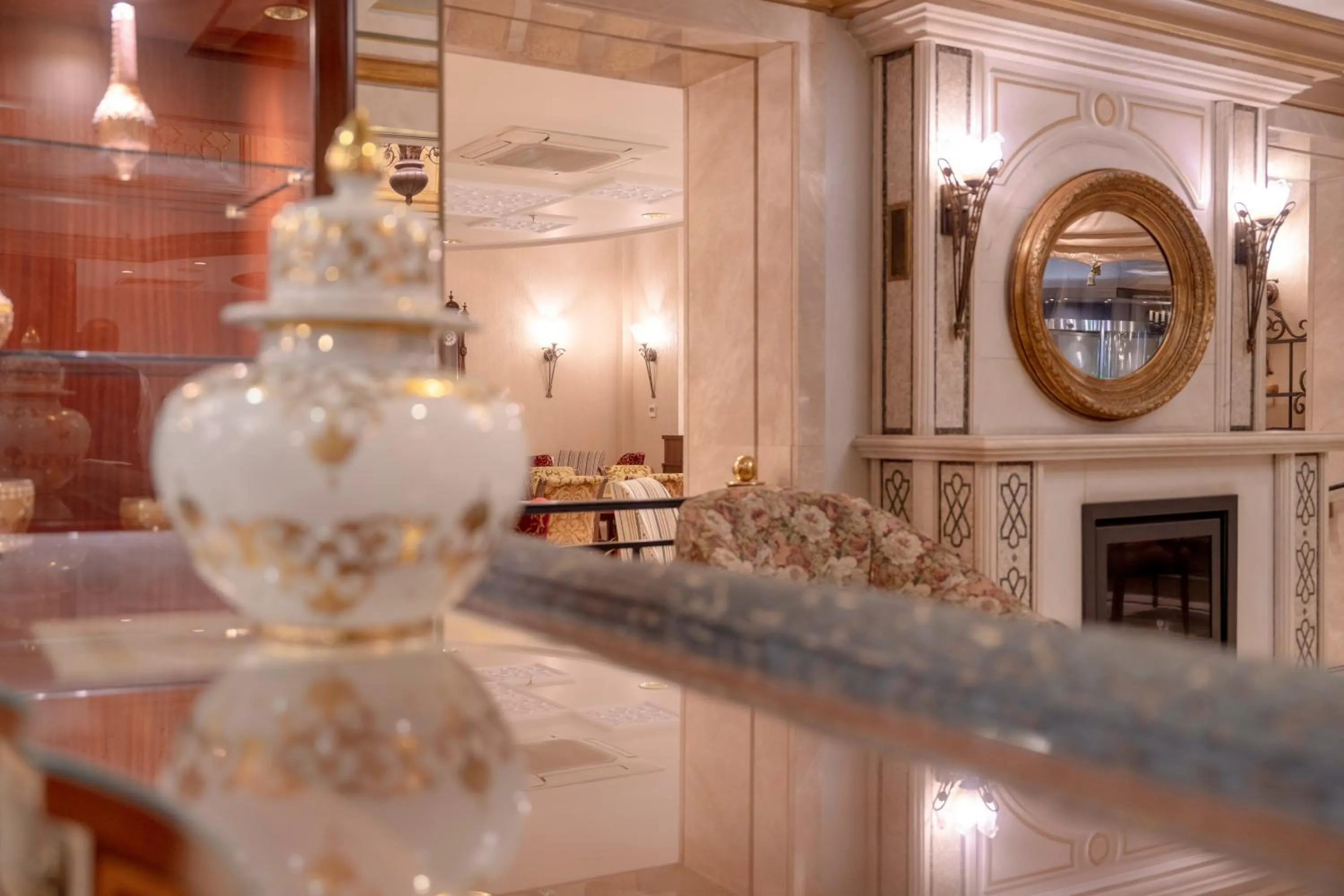 Lobby or reception in The Central Palace Taksim