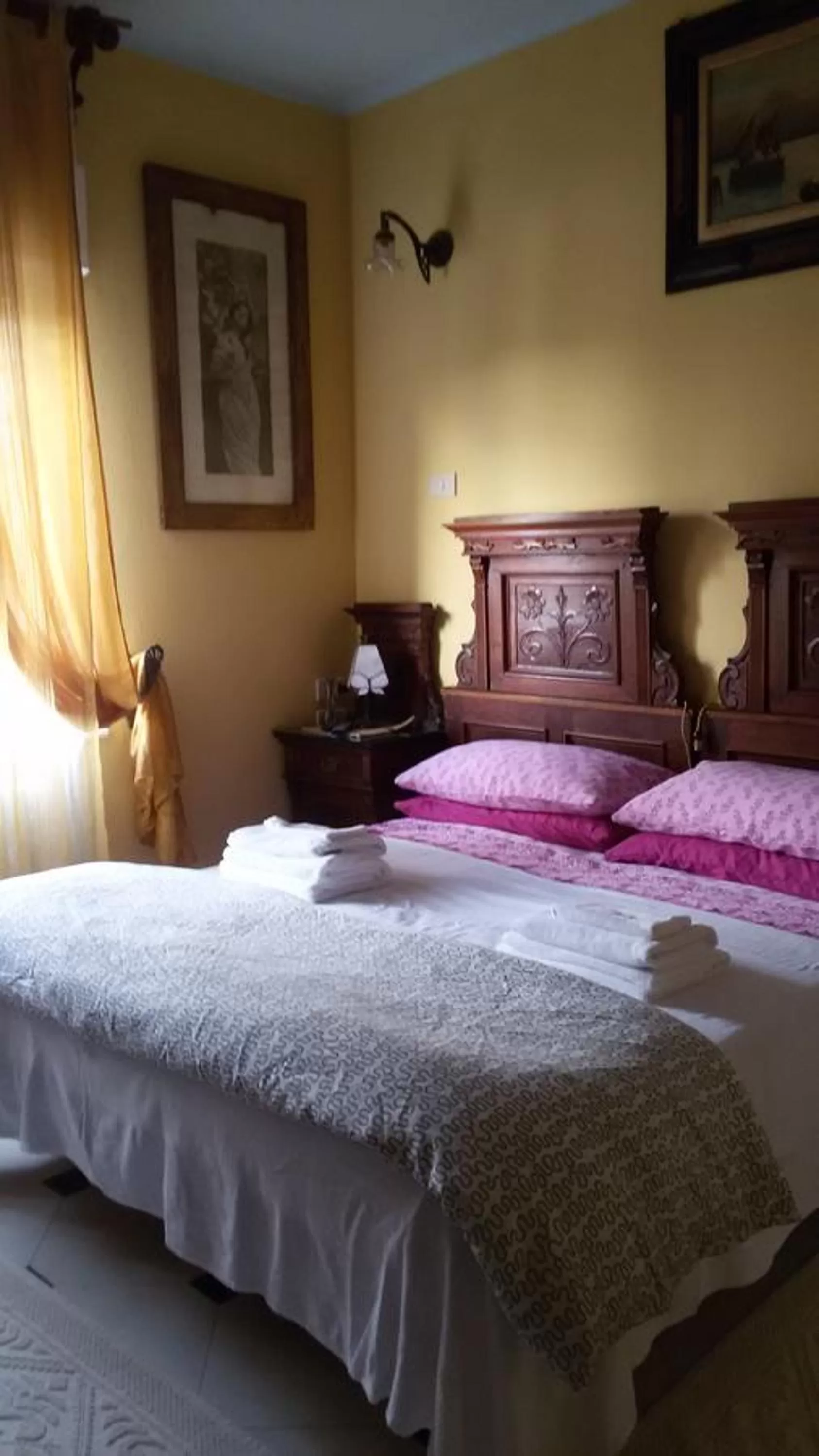 Bed in Villa Fiorita