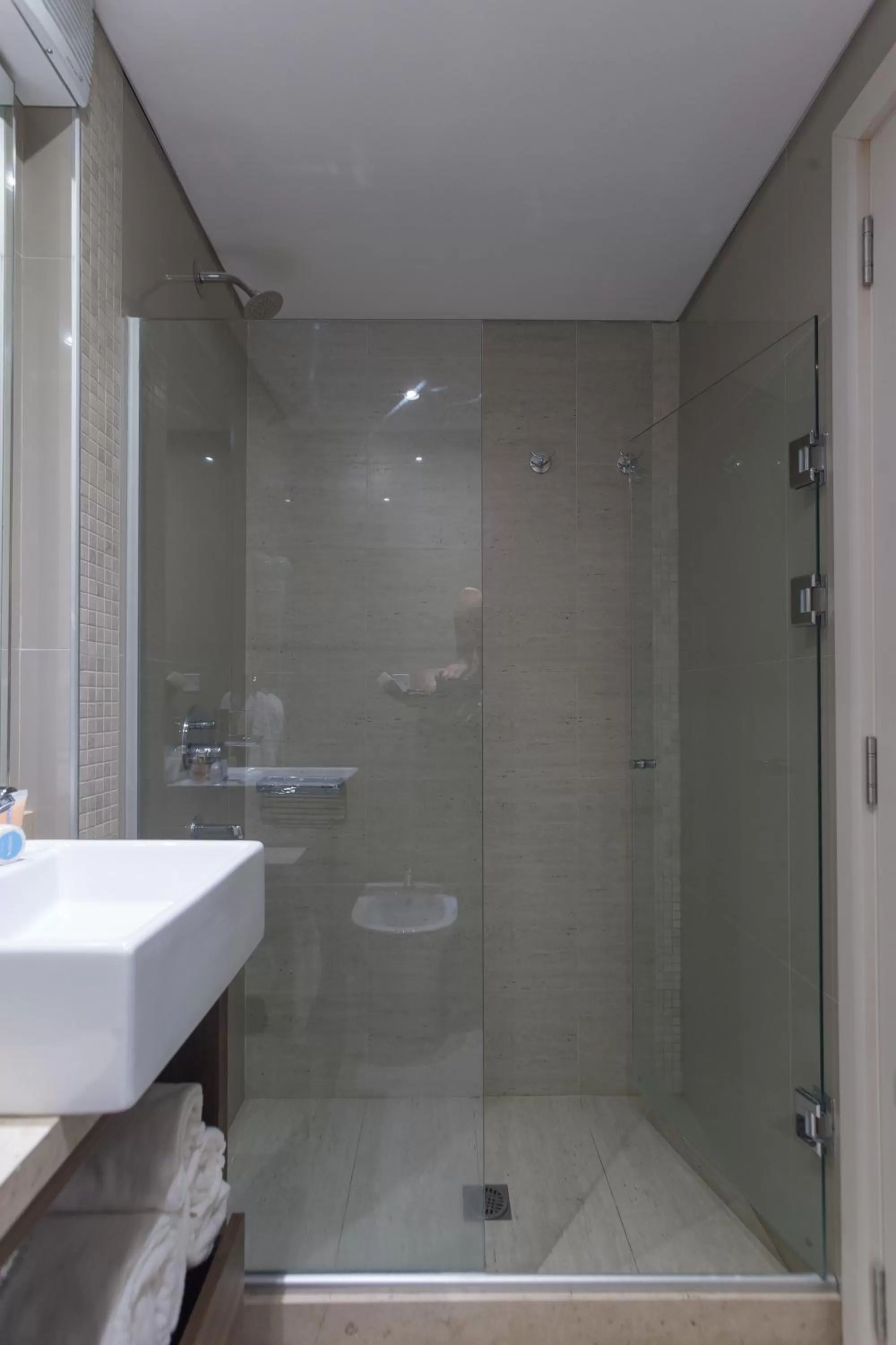 Bathroom in Seaview Hotel Boutique