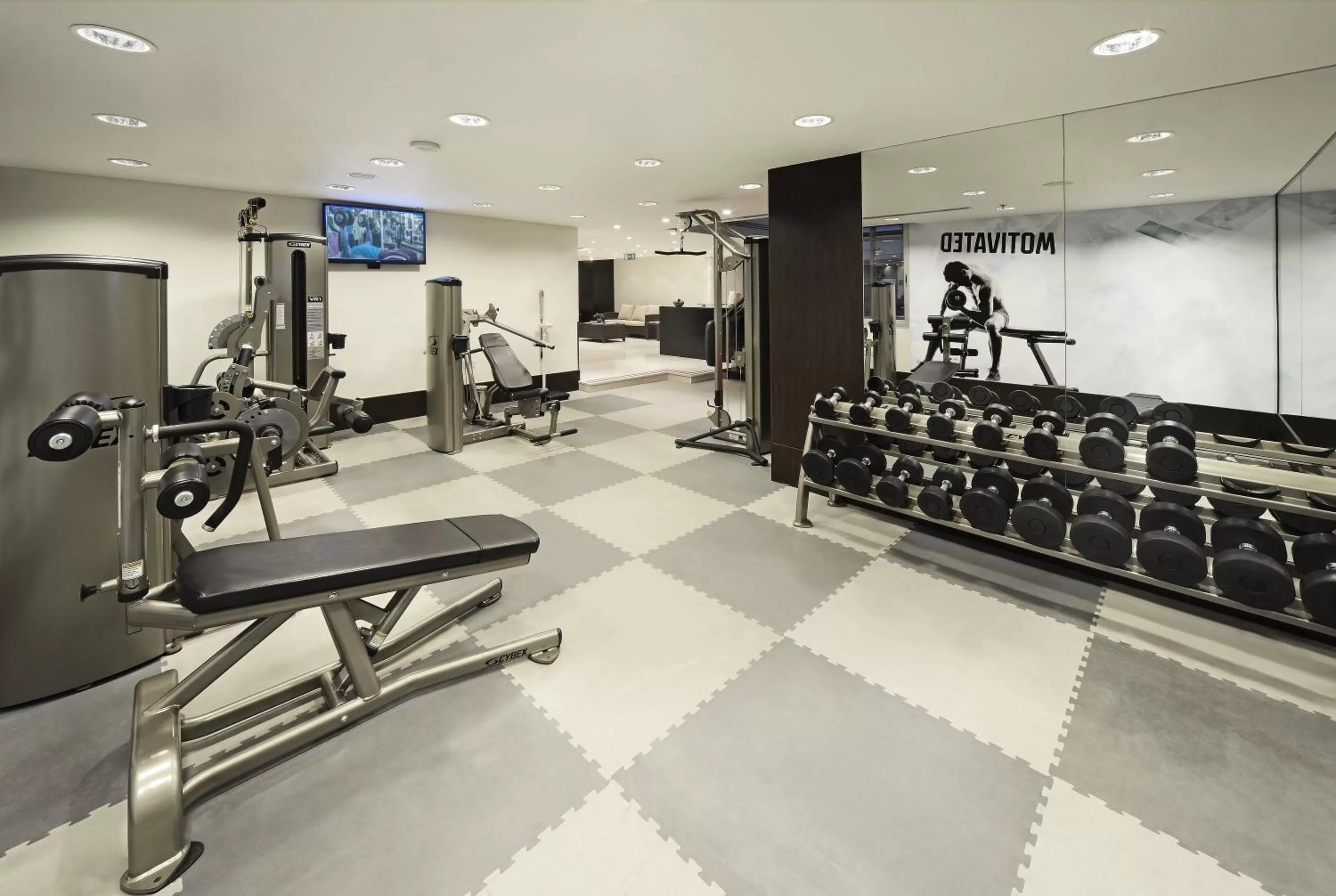 Fitness centre/facilities in The Abdali Boulevard Hotel