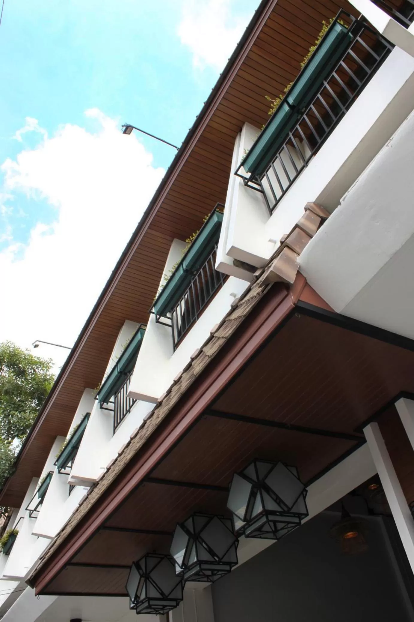 Facade/entrance in The Old City Wall Inn