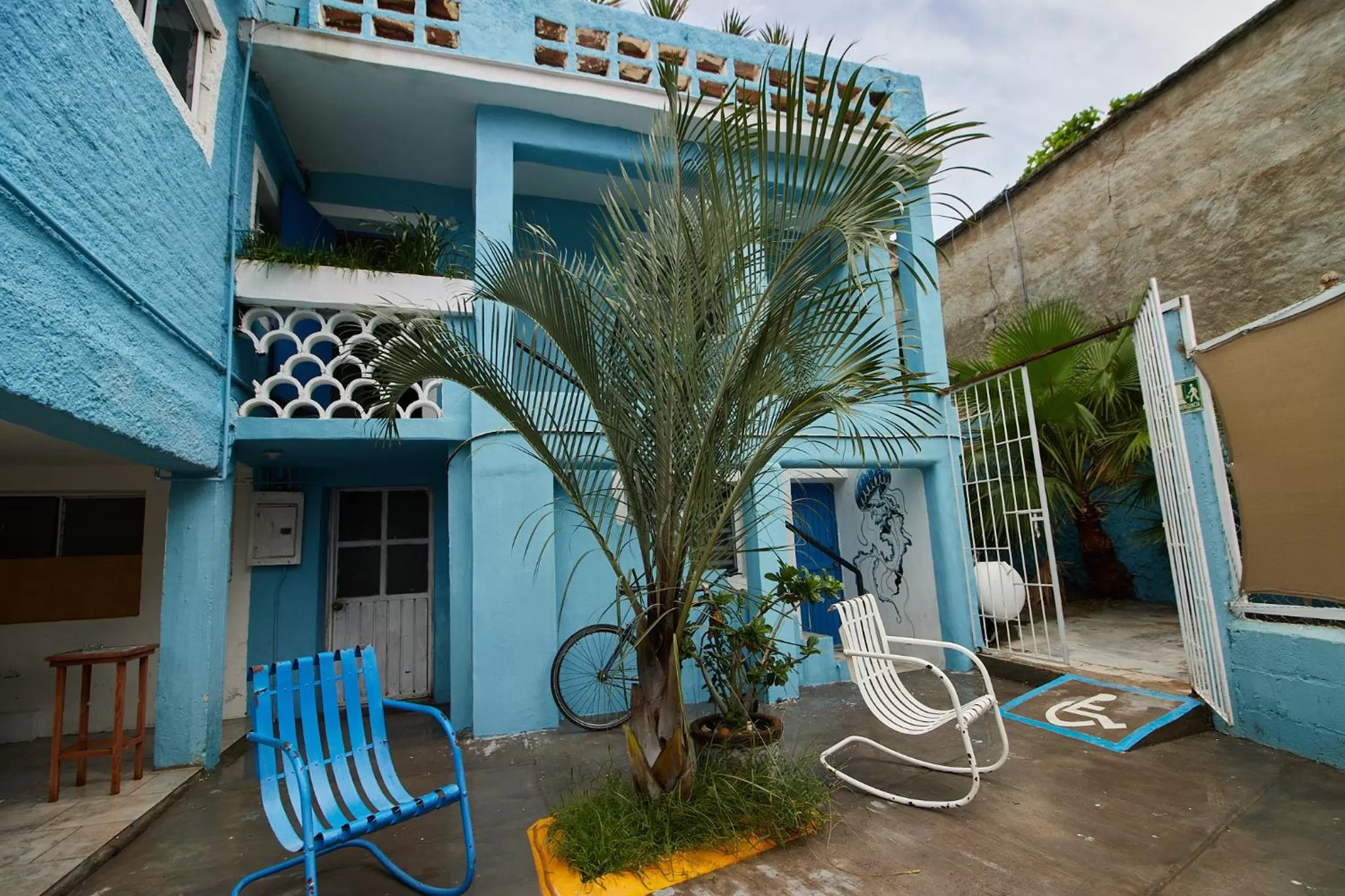 Property Building in Hotel Casa Ceci Inn