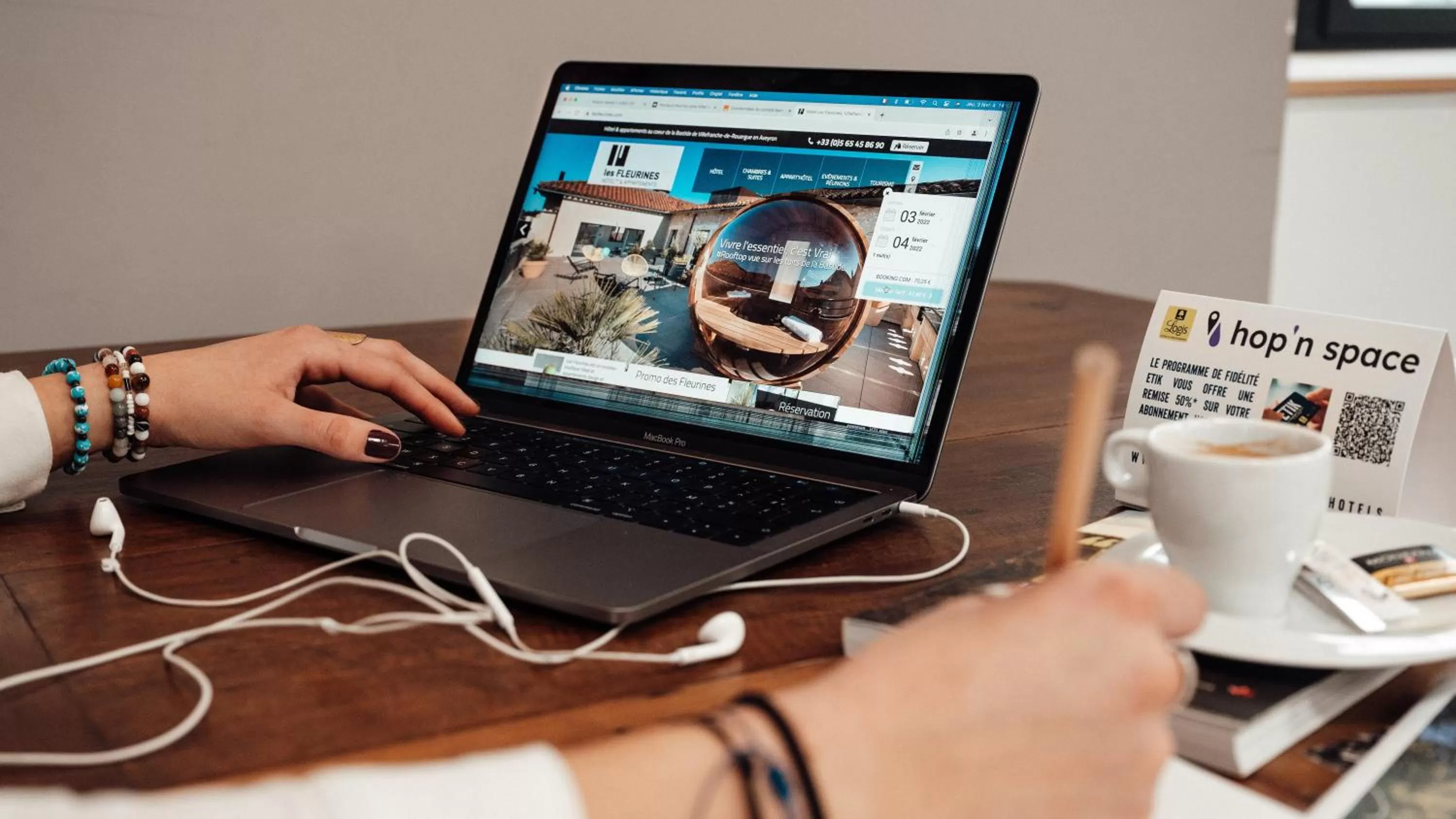 Business facilities in Urban Style HOTEL LES FLEURINES