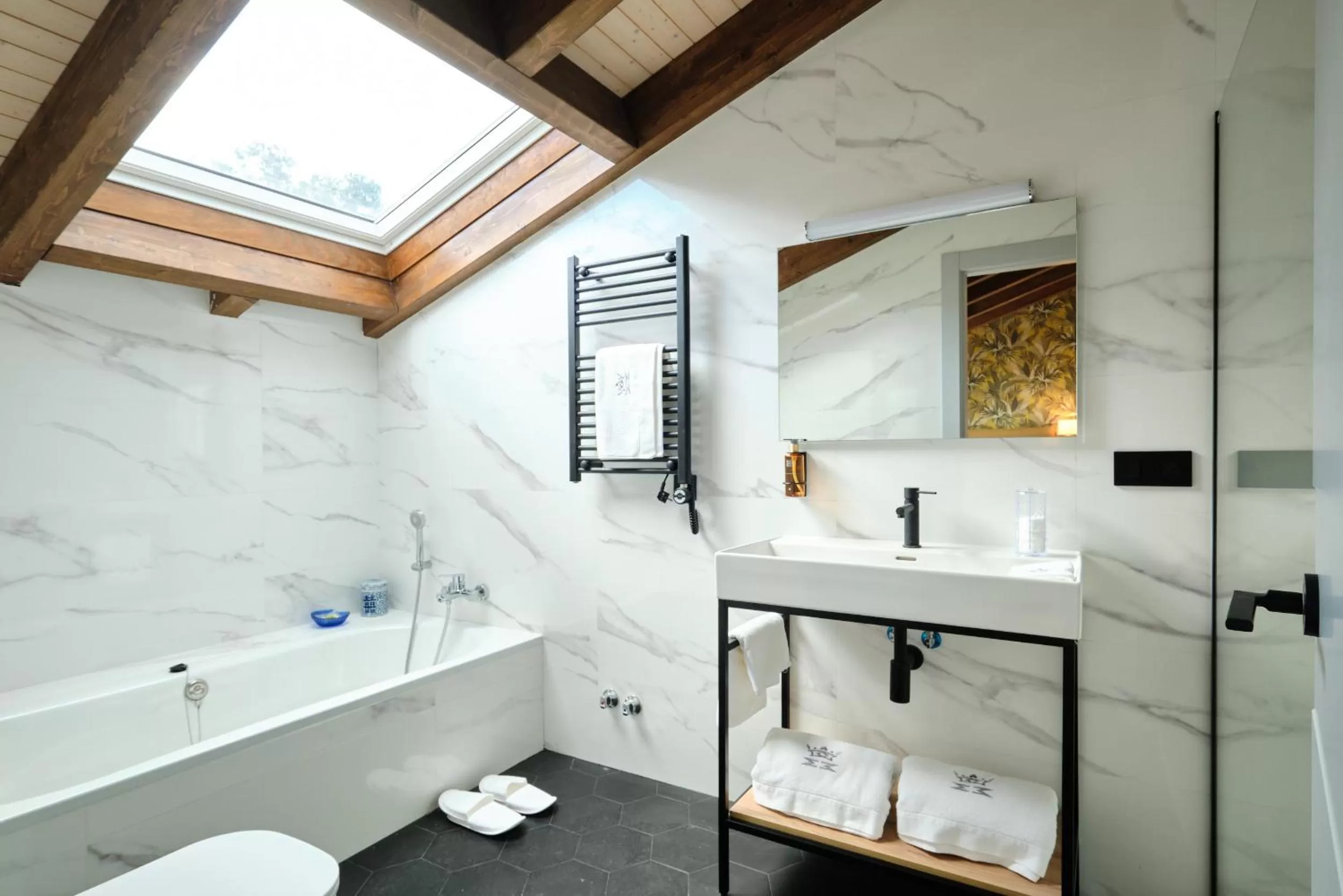 Shower in HOTEL BOUTIQUE VILLA DEL MARQUÉS