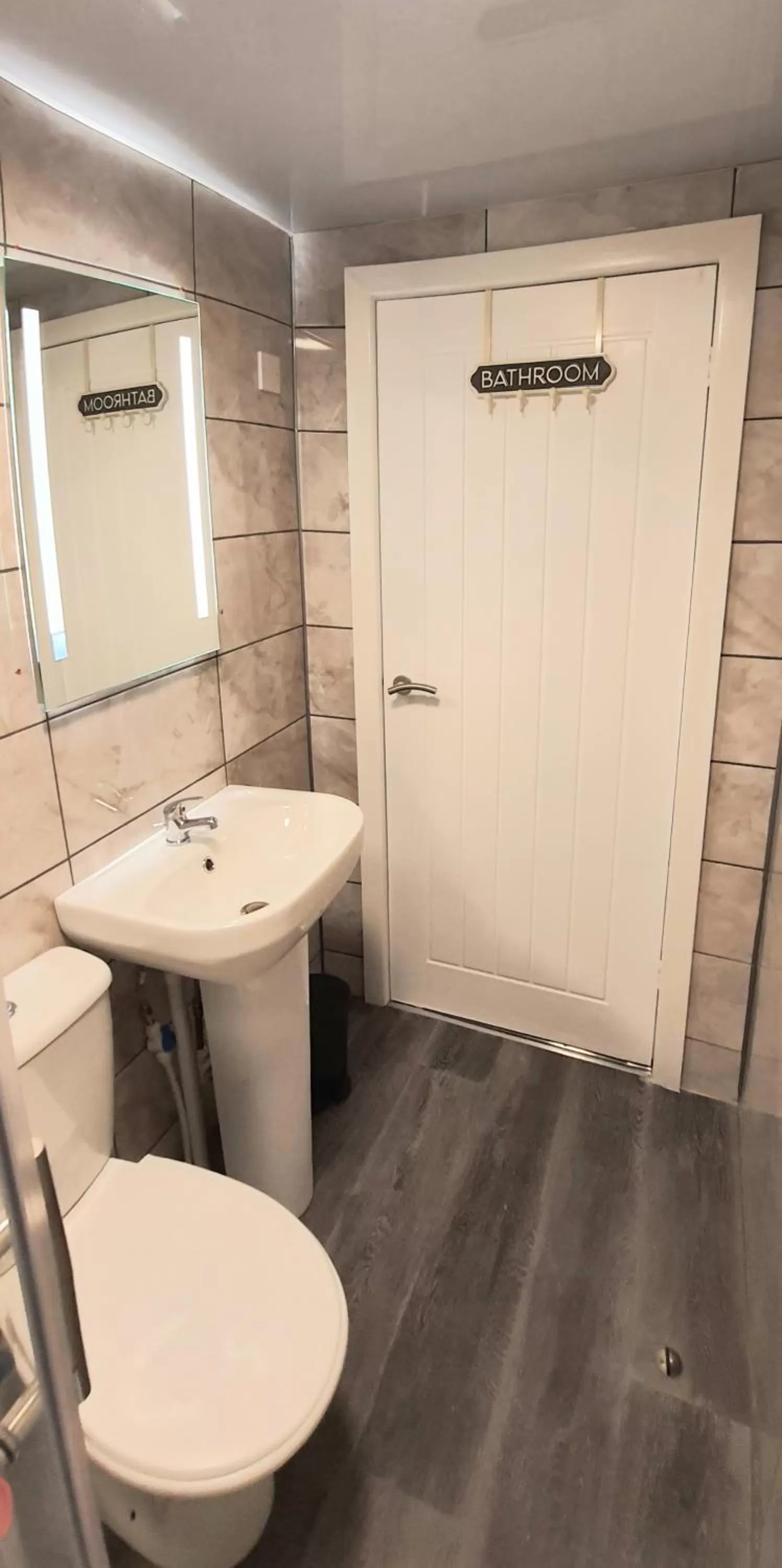 Bathroom in Charlton Aparthotel