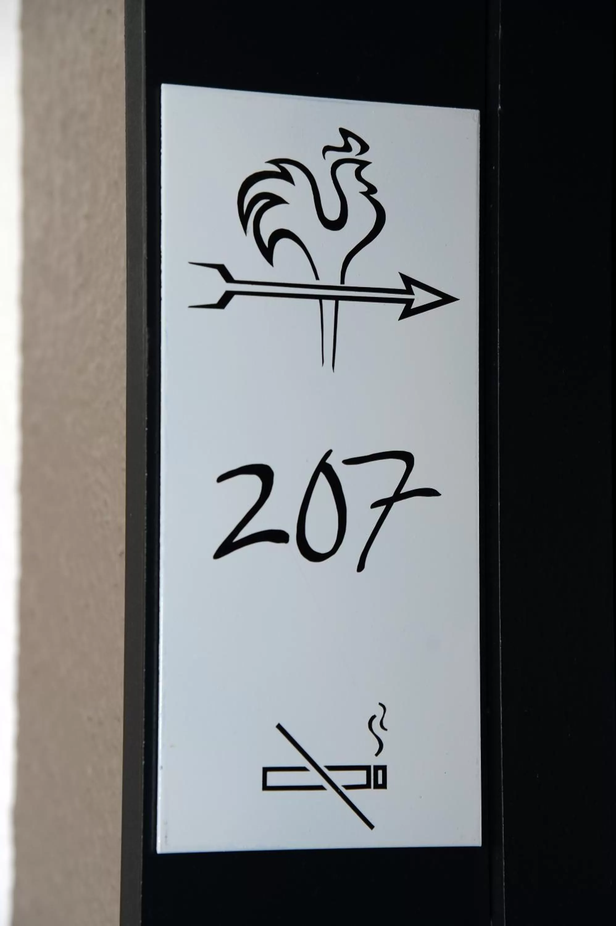 Decorative detail in Clos St Eloi, The Originals Relais (Relais du Silence)