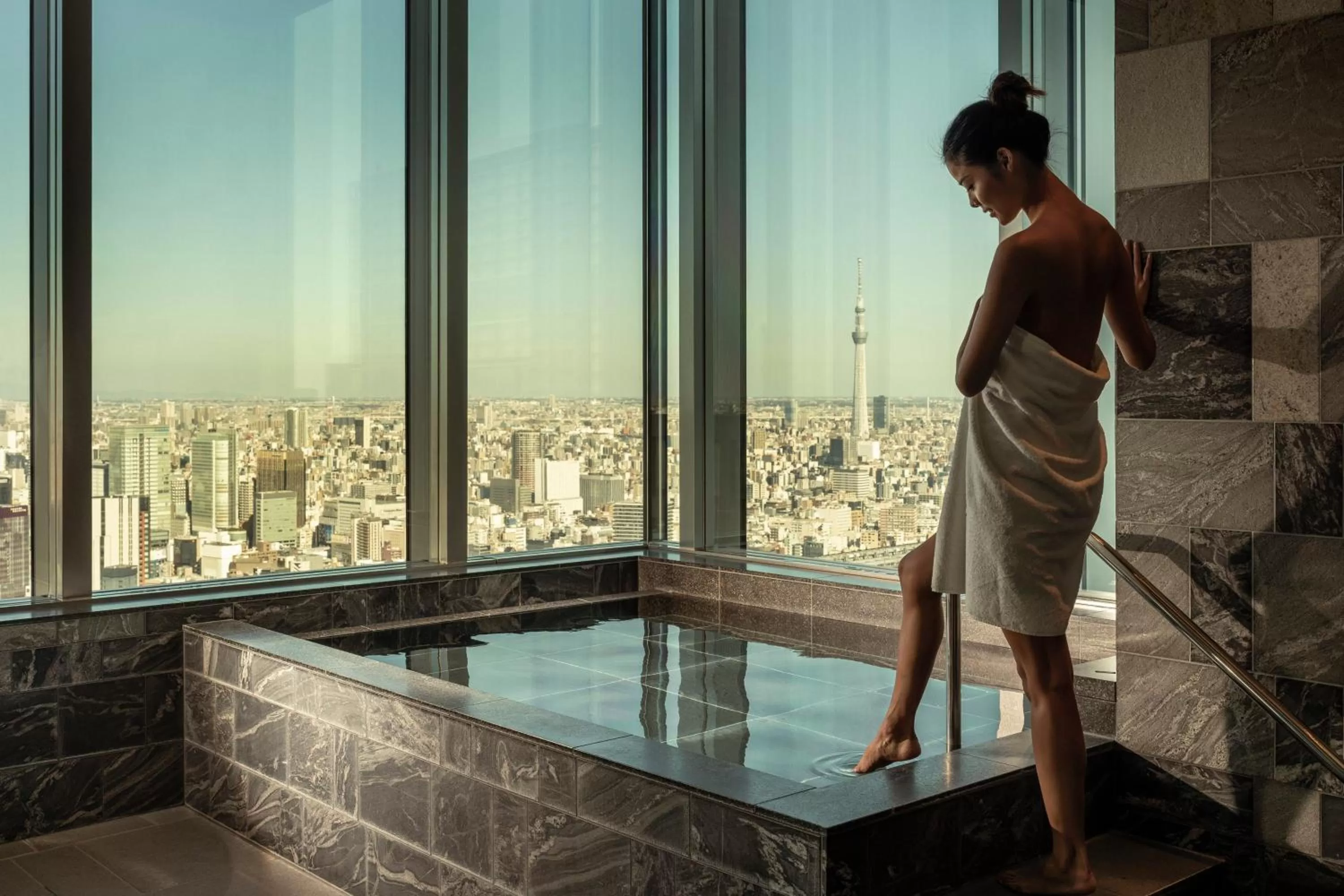 Spa and wellness centre/facilities in Four Seasons Hotel Tokyo at Otemachi