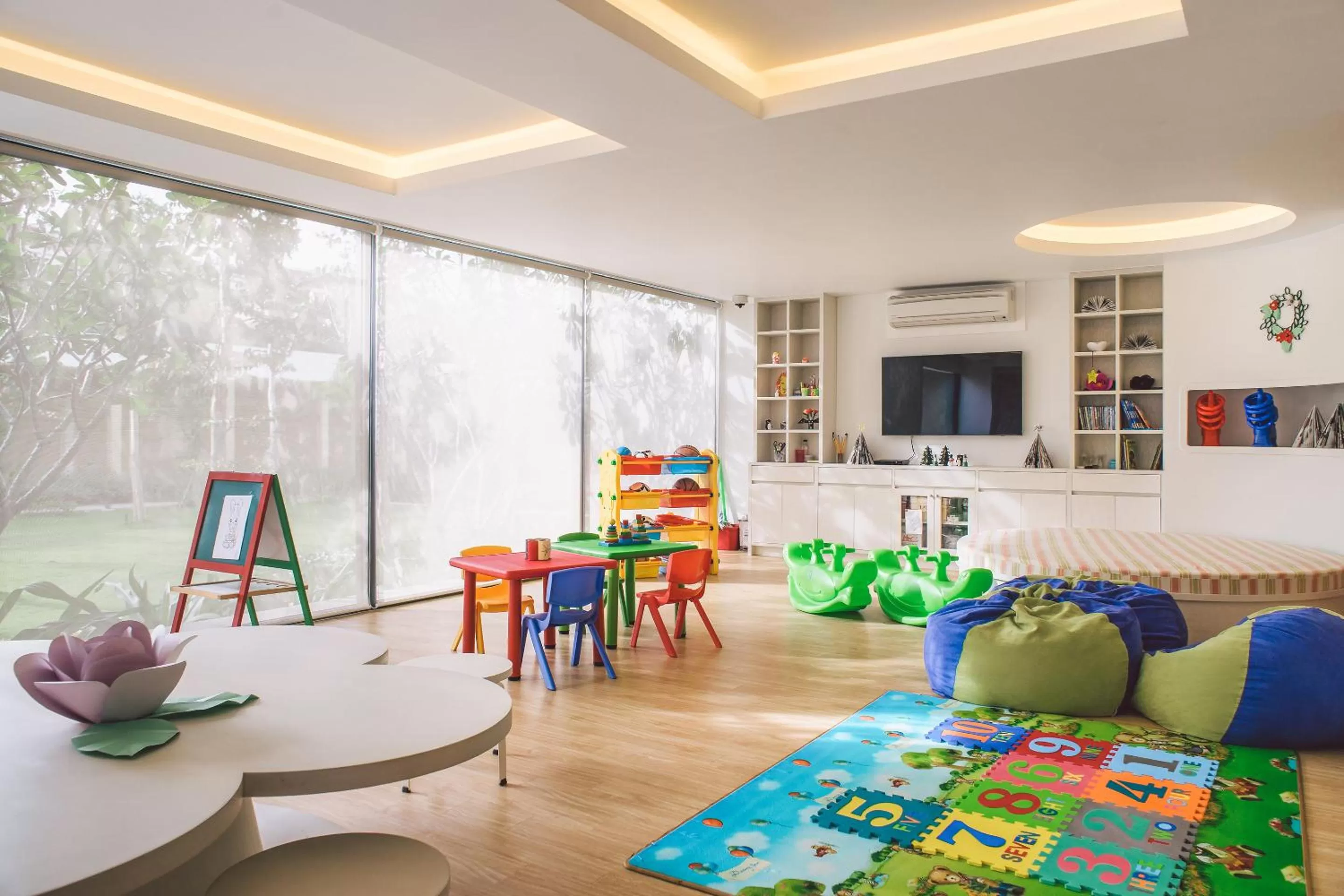 Kids's club in Salinda Resort Phu Quoc - Sparkling Wine Breakfast