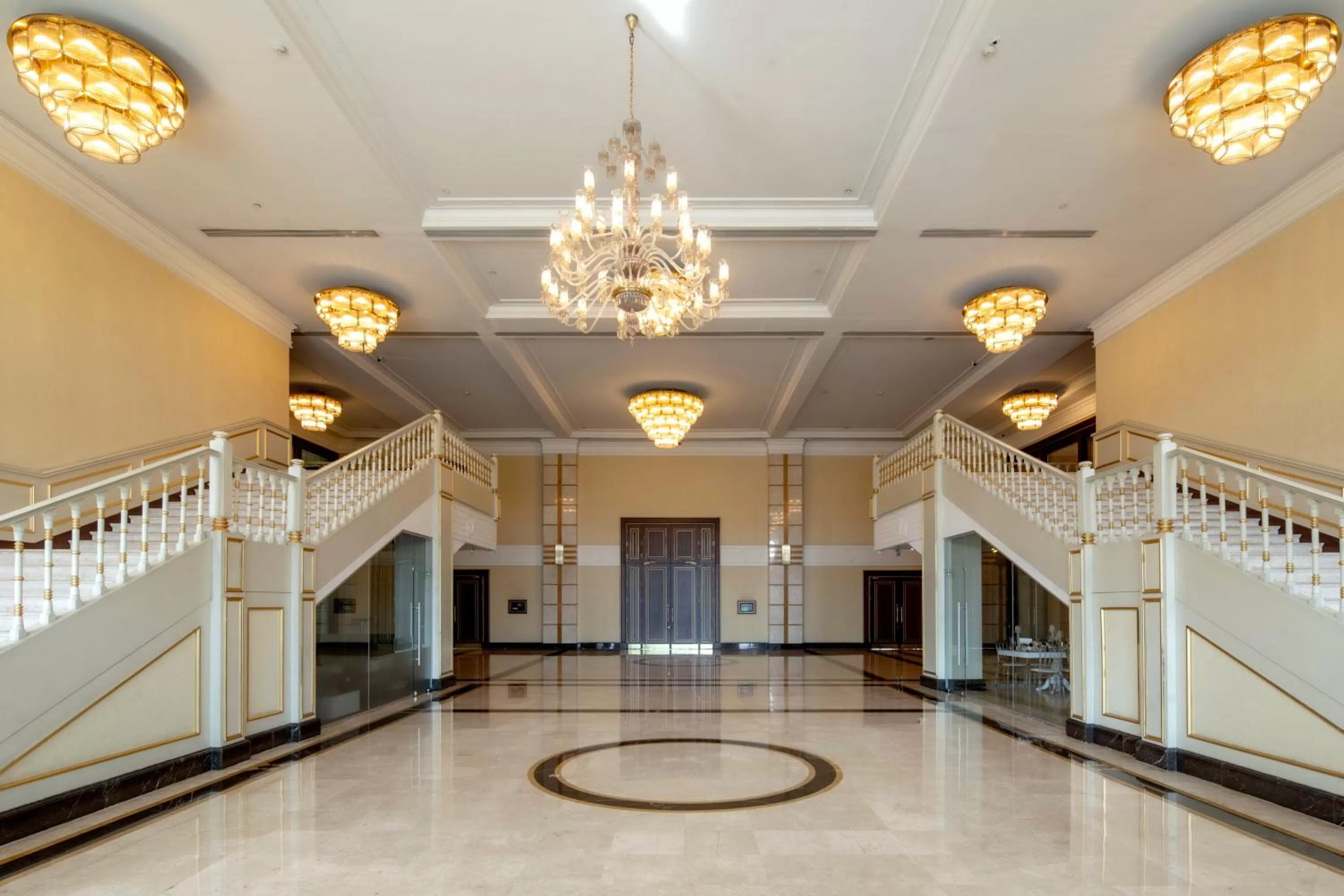 Lobby or reception in Crowne Plaza Istanbul Asia by IHG