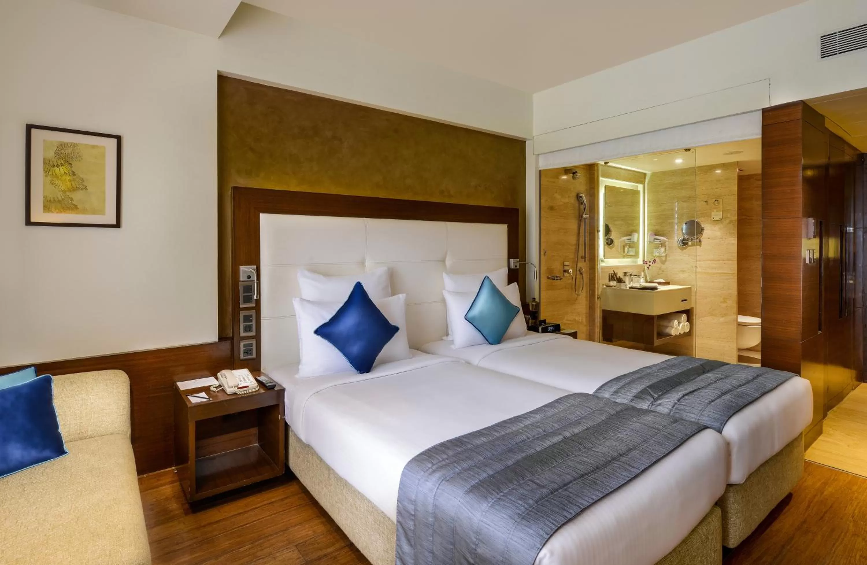 Bed in Novotel Goa Candolim