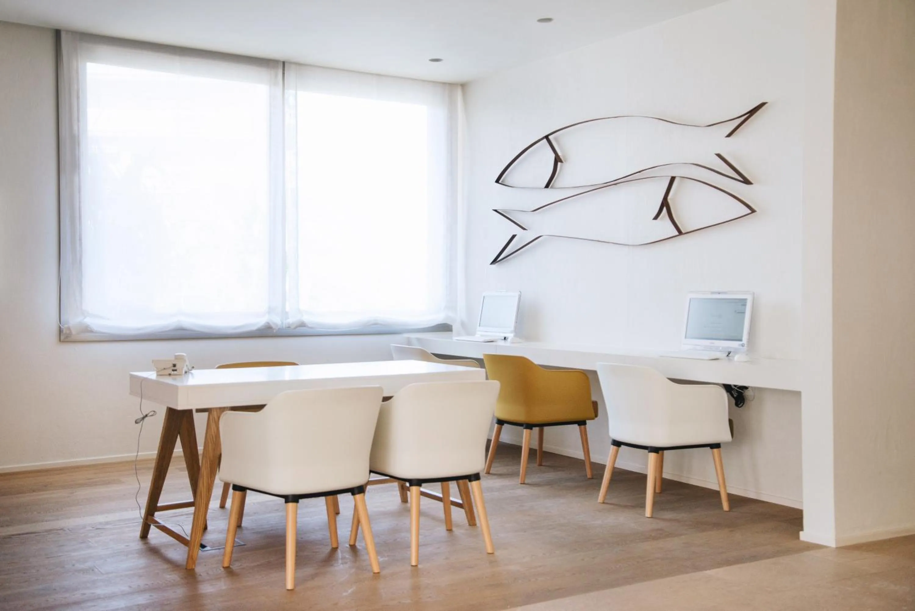 Business facilities in Hotel Monterrey Roses by Pierre & Vacances