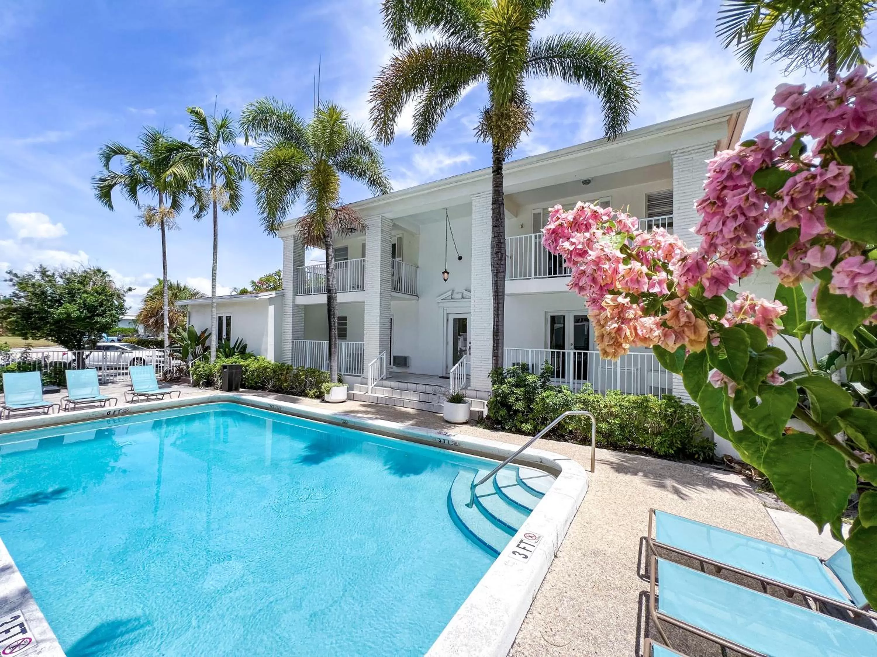 Property building, Swimming Pool in Tara Hotel A North Beach Village Resort Hotel