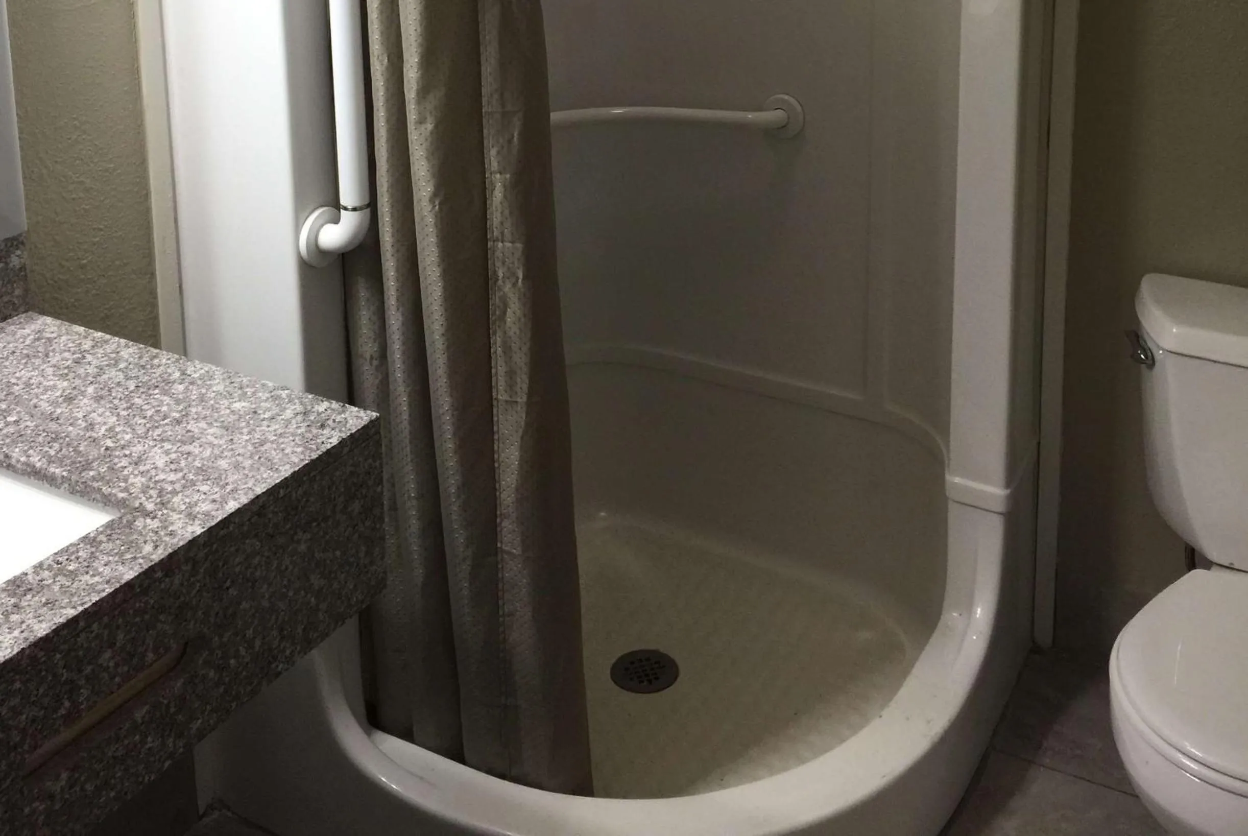 Bathroom in Super 8 by Wyndham Florence