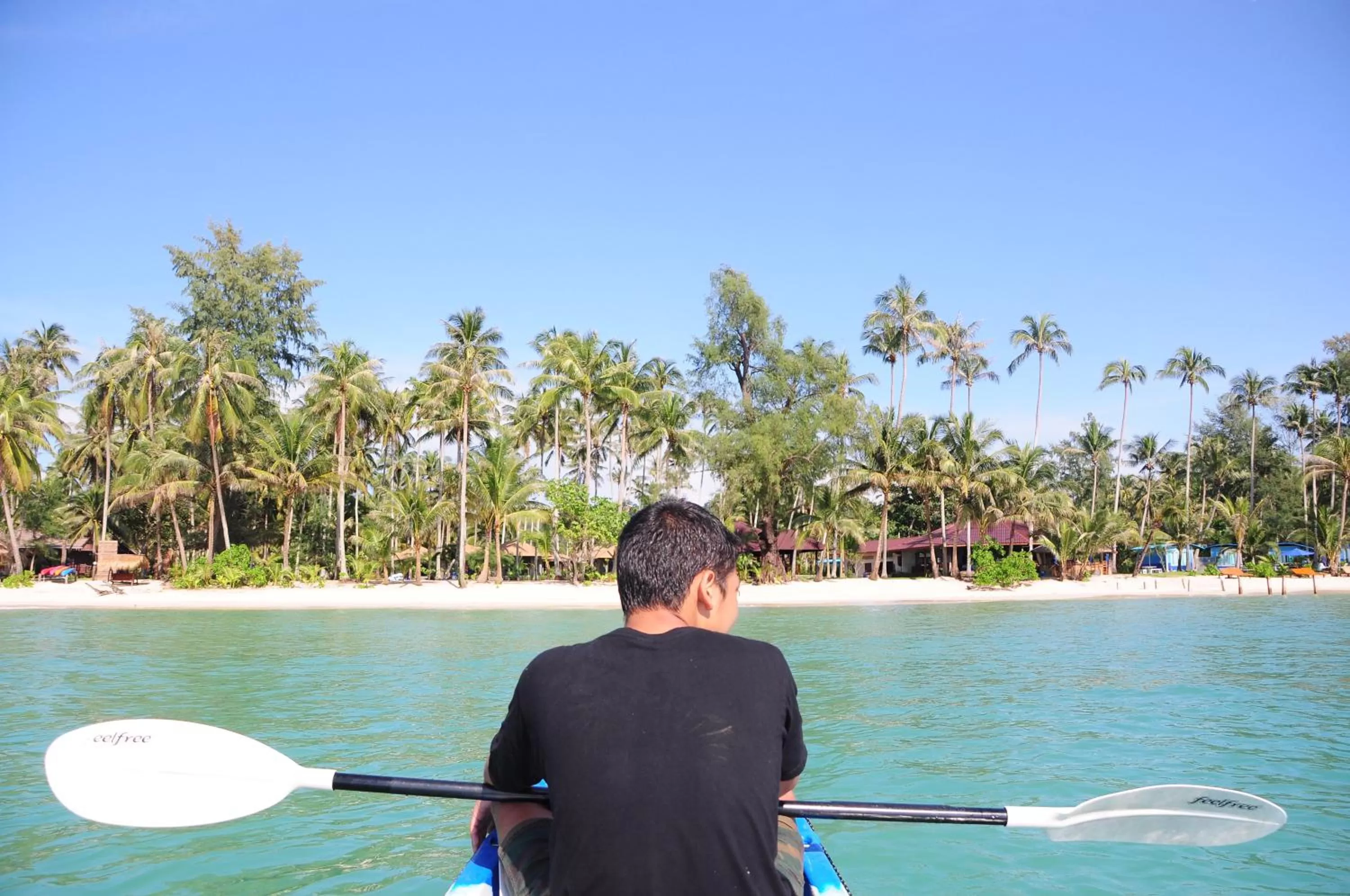 Canoeing in Medee Resort