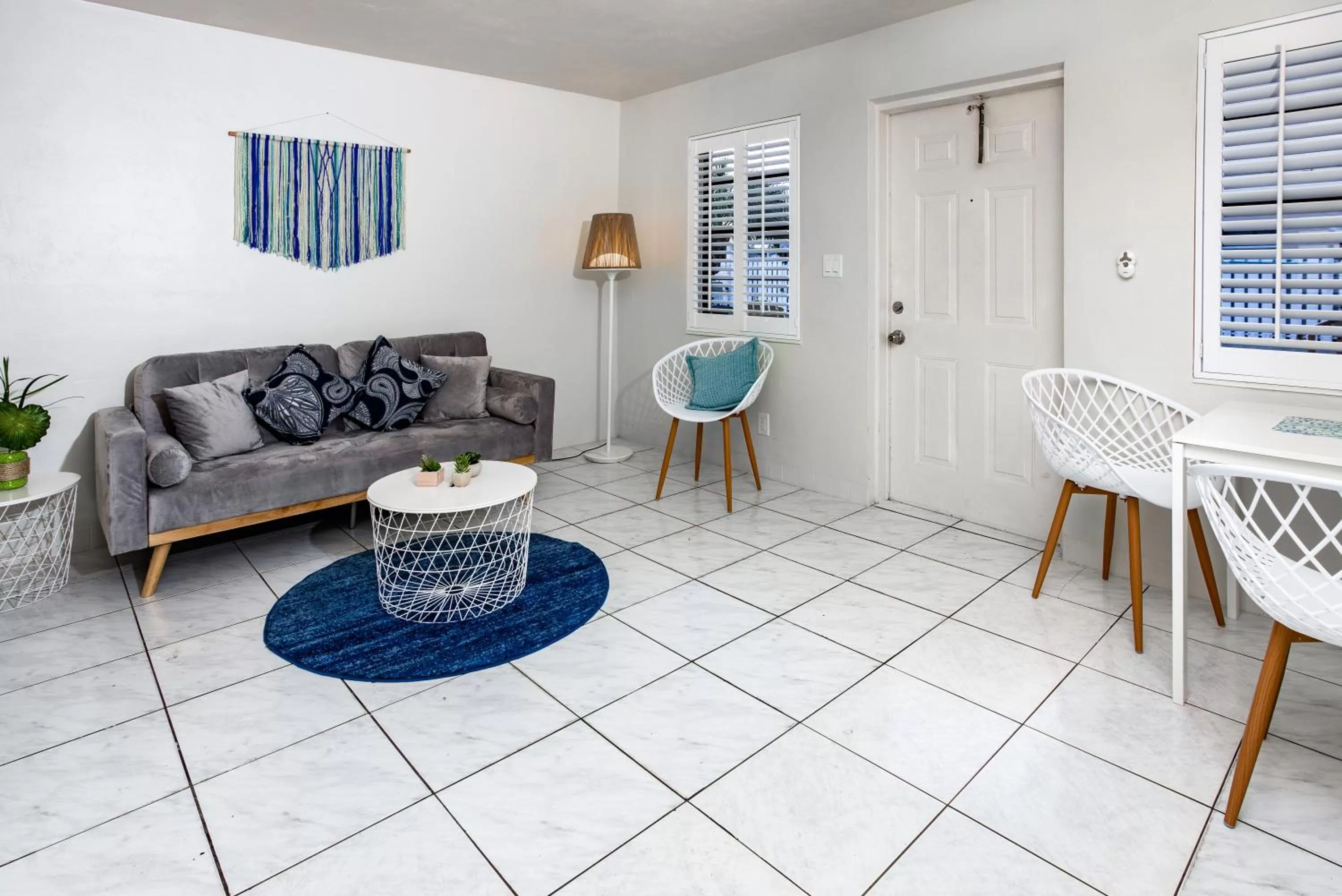Living room, Seating Area in Sea Garden by the Sea