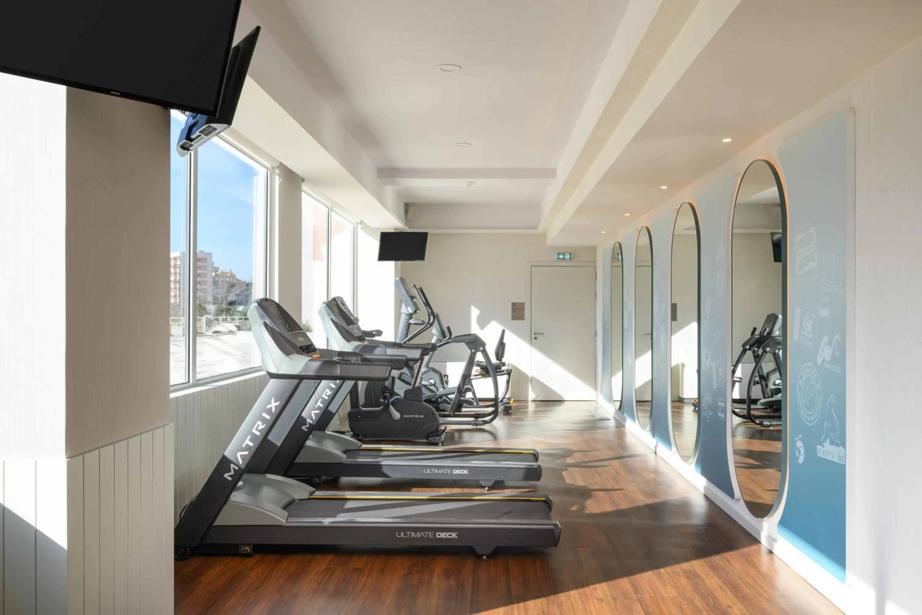 Fitness centre/facilities in Melia Lisboa Oriente Hotel