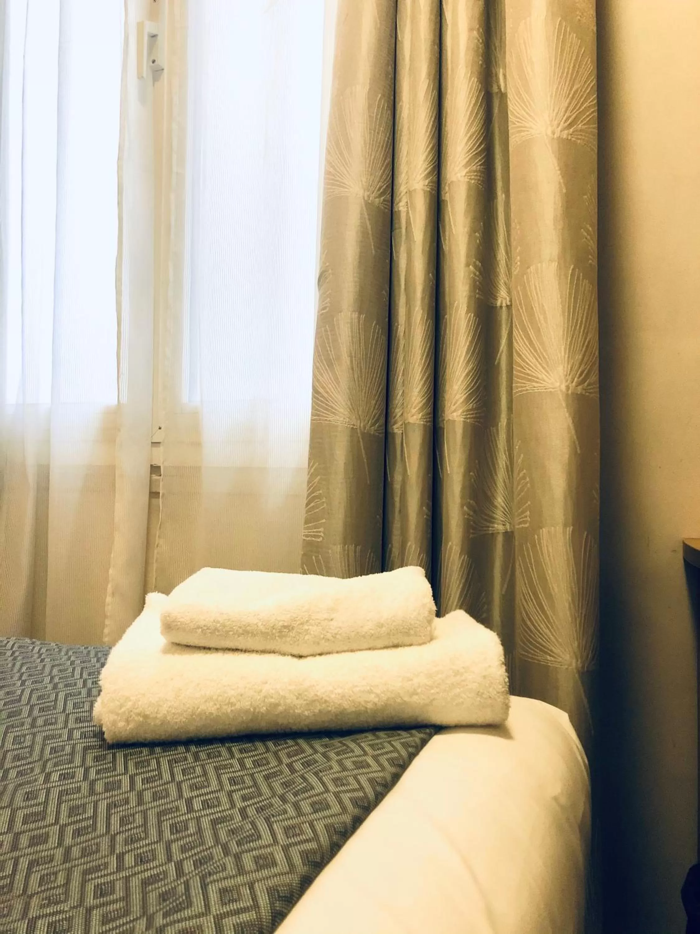 Decorative detail, Bed in Hotel Corona -Rodier-