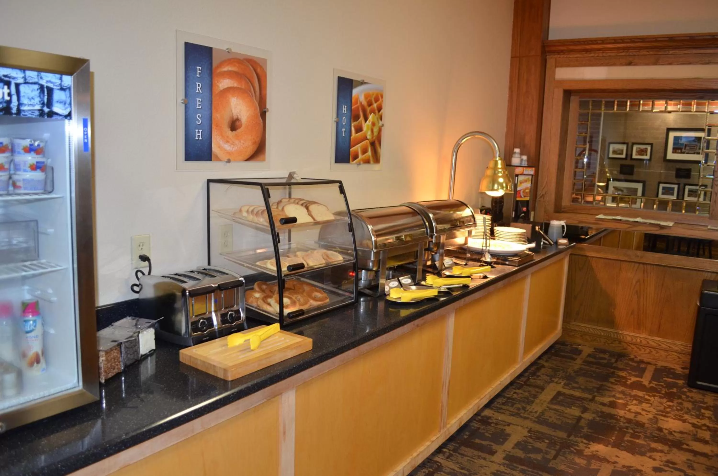 Buffet breakfast in Best Western Starlite Village