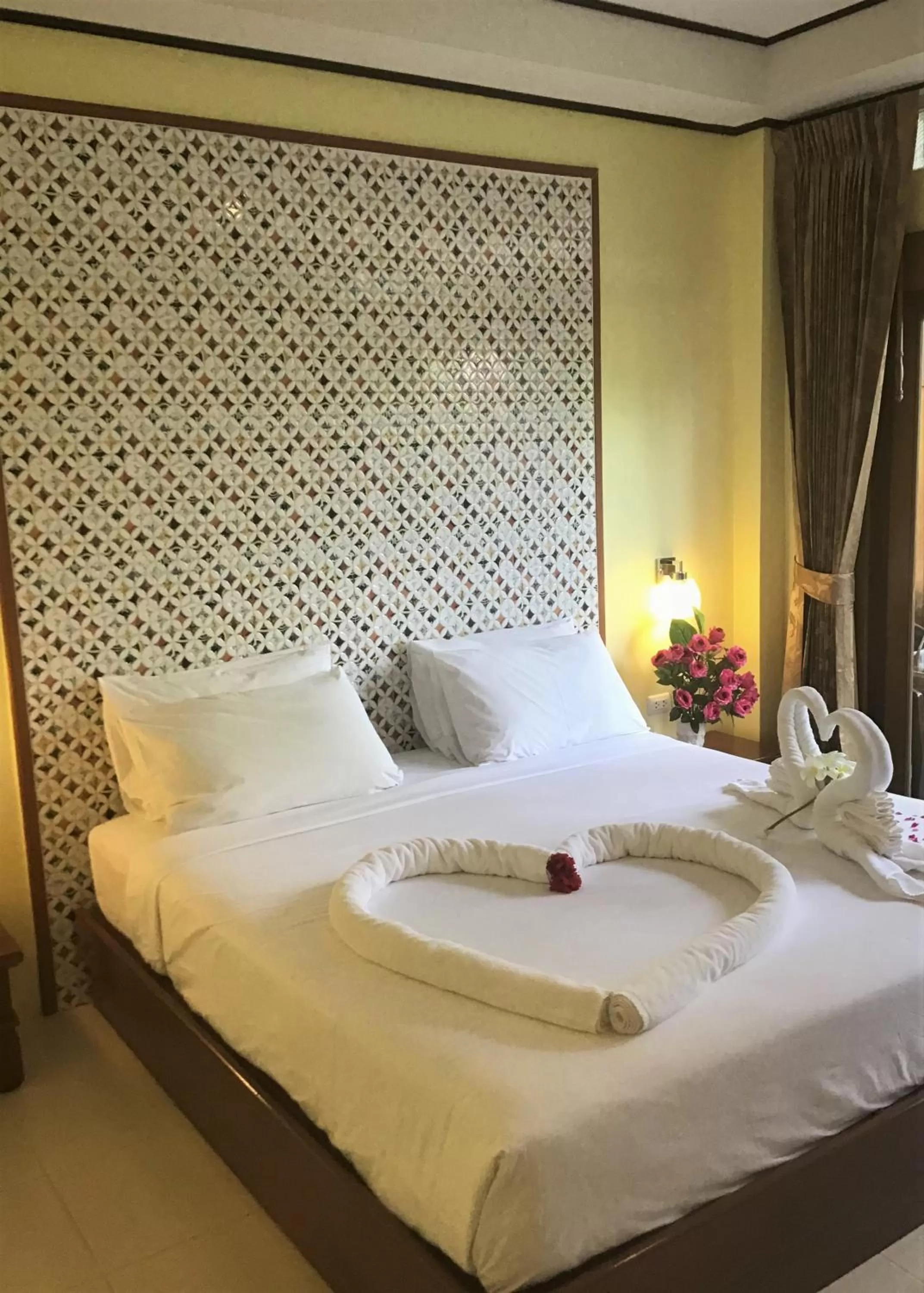 Bed in Pratum Resort