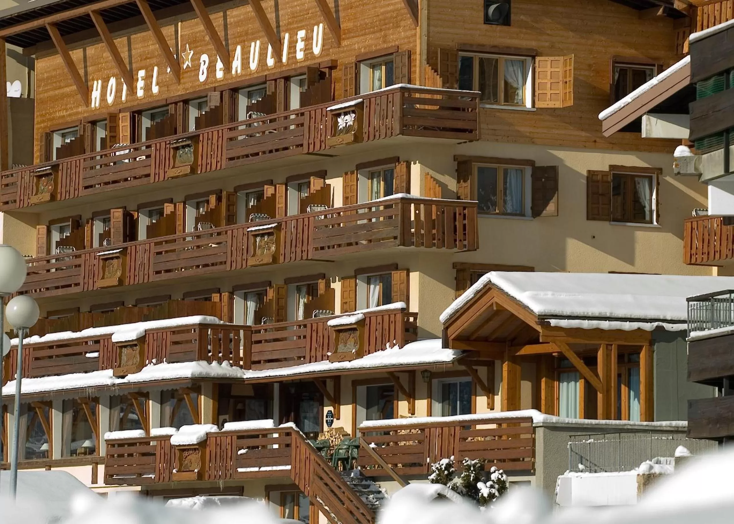 Facade/entrance in Beaulieu