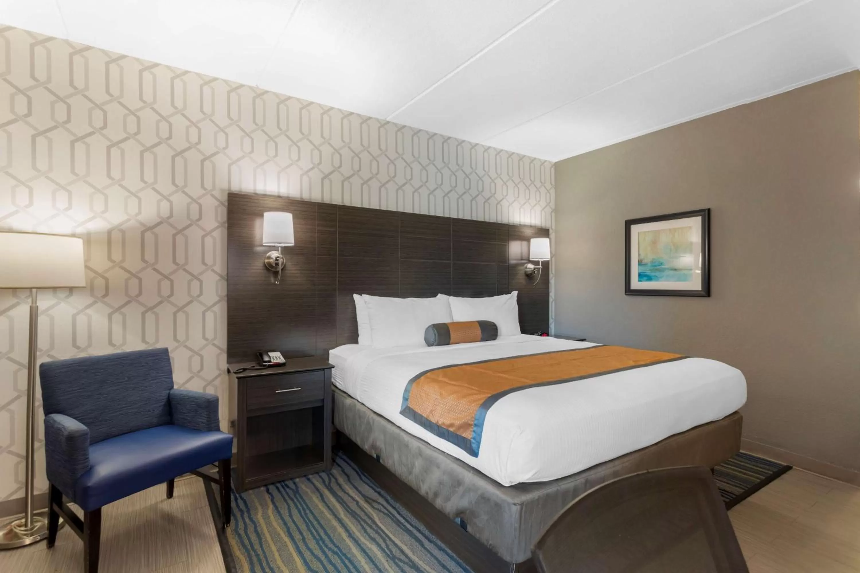 Bedroom, Bed in Best Western Plus Bowling Green