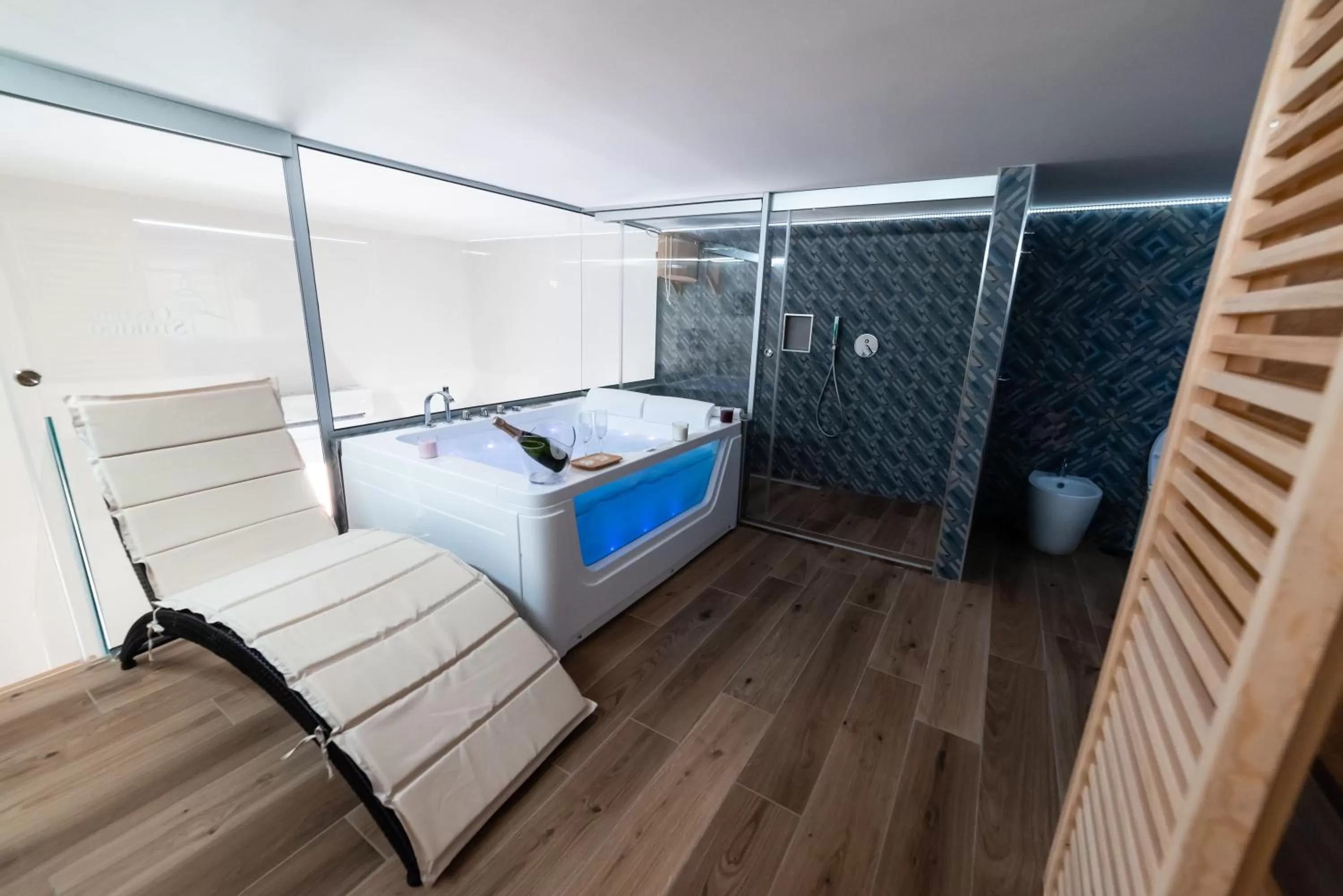Sauna, Bathroom in Centro Storico Bed e Breakfast
