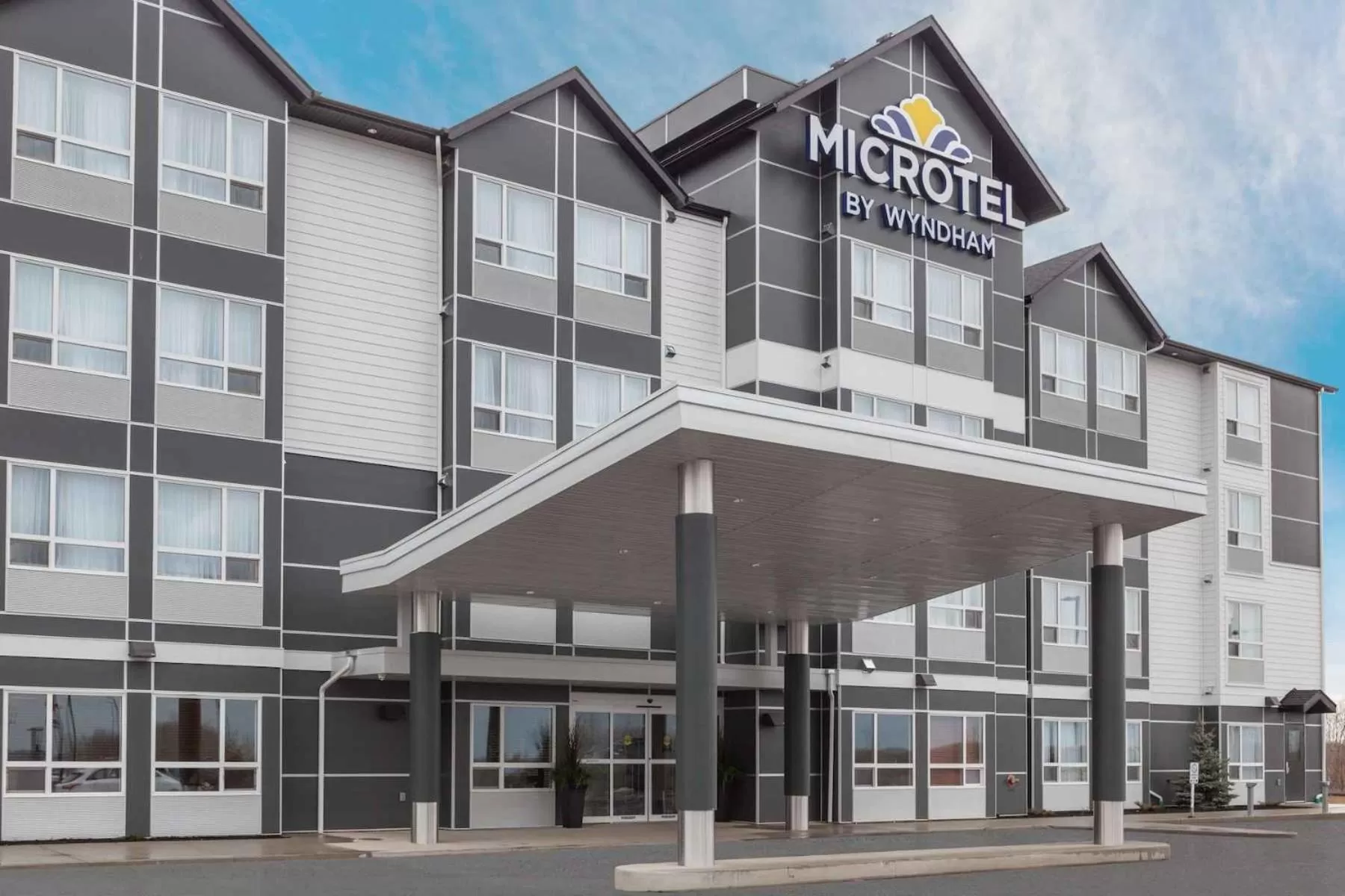 Facade/entrance in Microtel Inn & Suites by Wyndham Fort McMurray