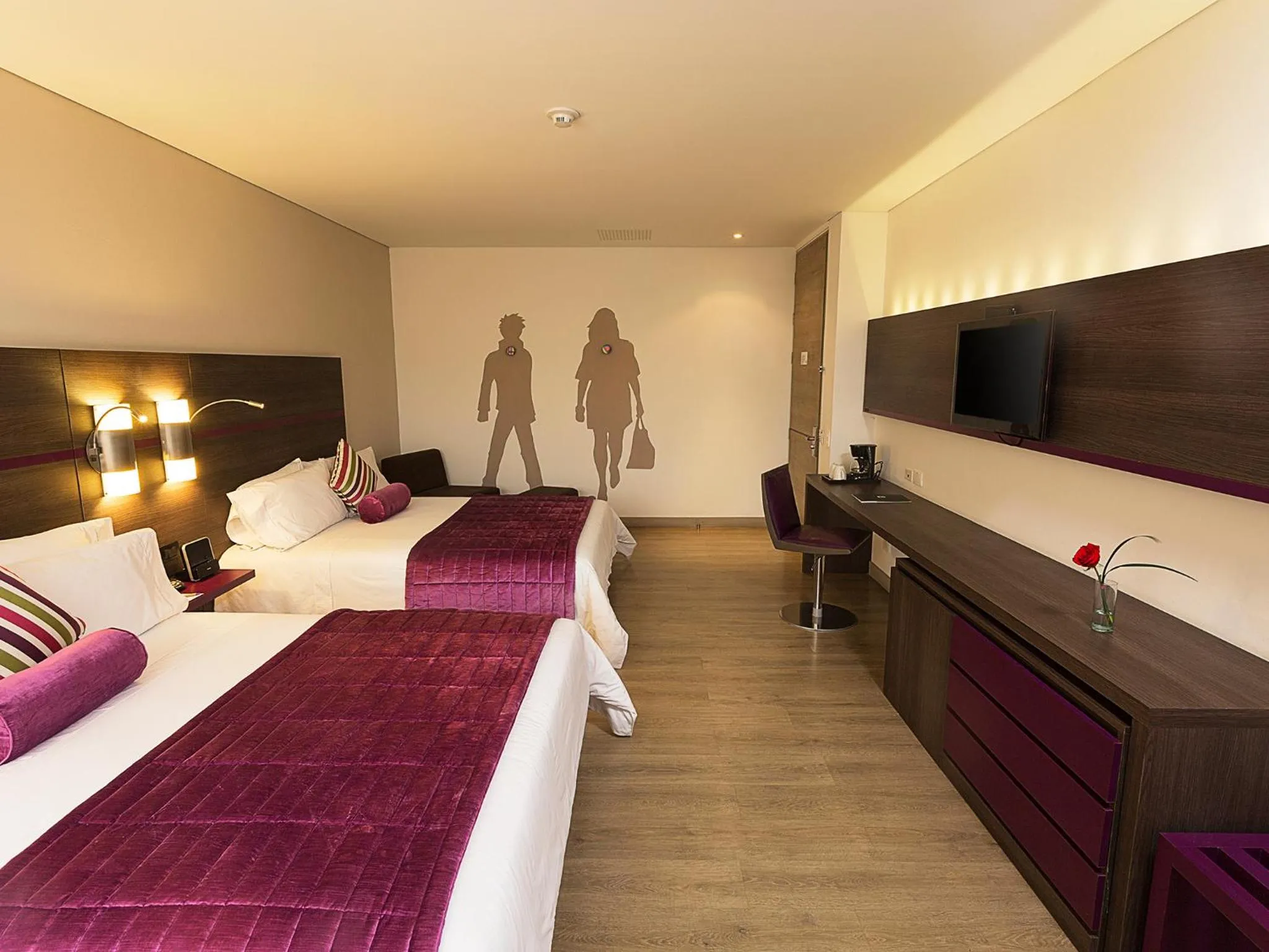 Photo of the whole room, Bed in Mercure Bogota BH Zona Financiera