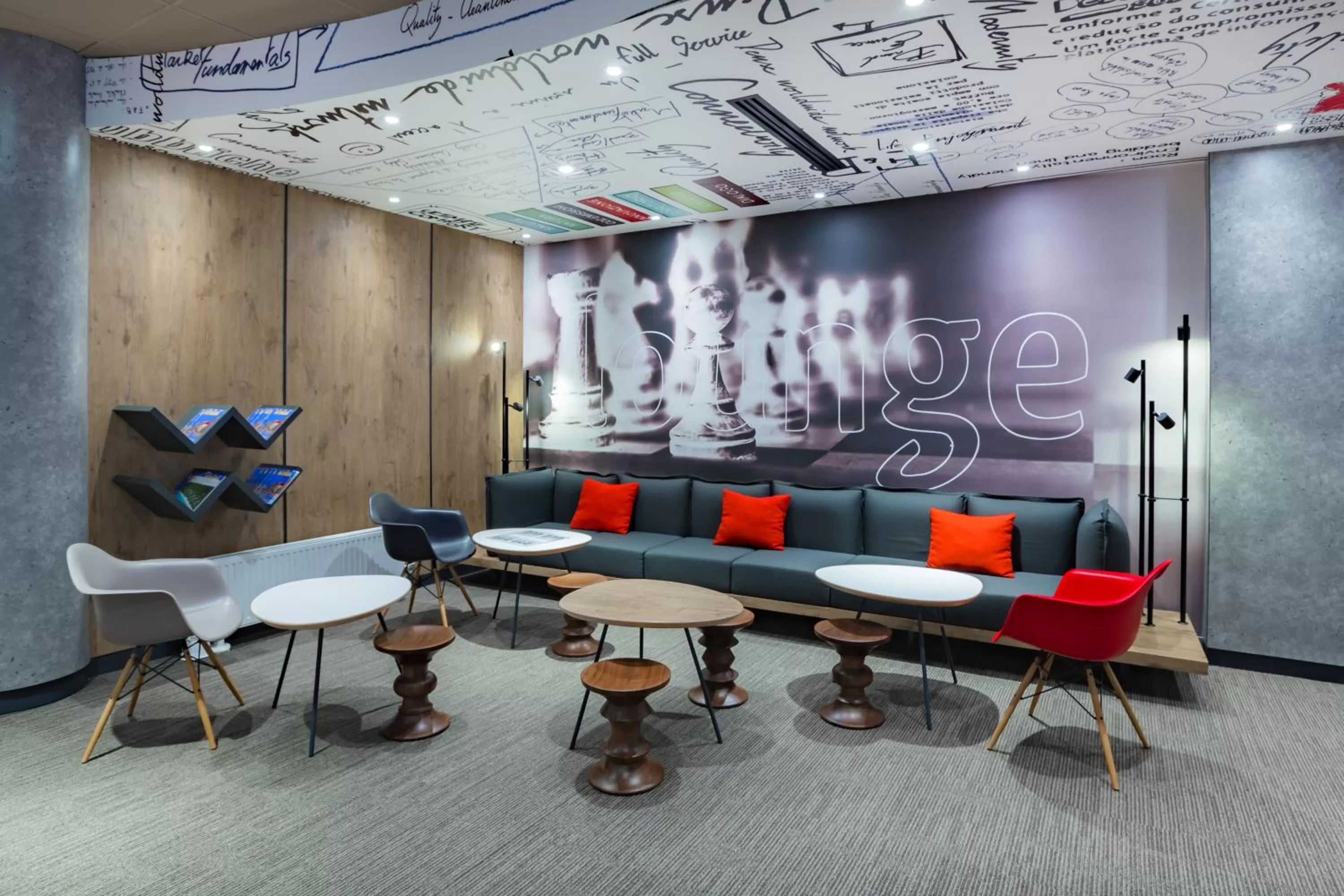 Lounge or bar in Ibis Wroclaw Centrum