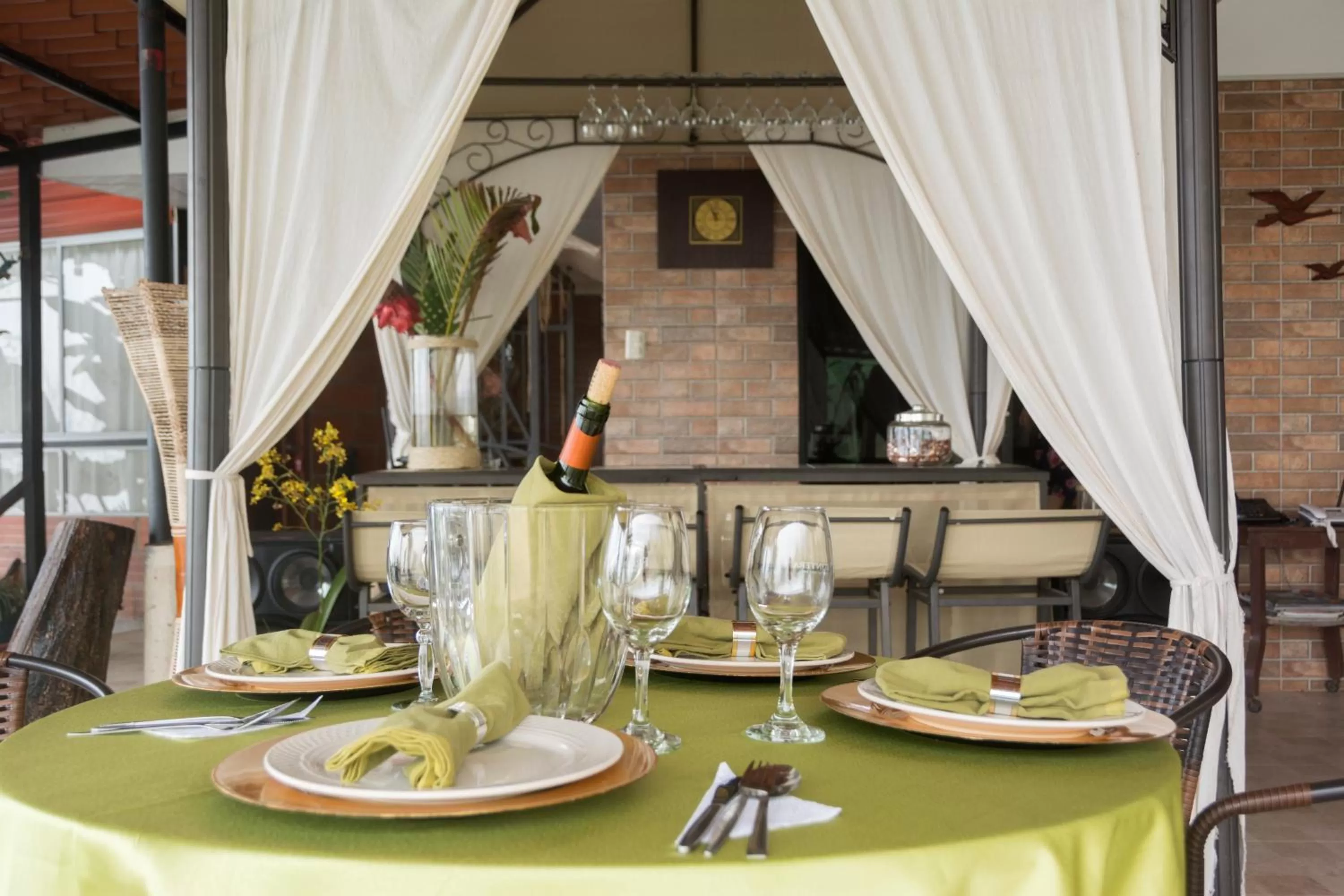 Property building in Hosteria Florecer