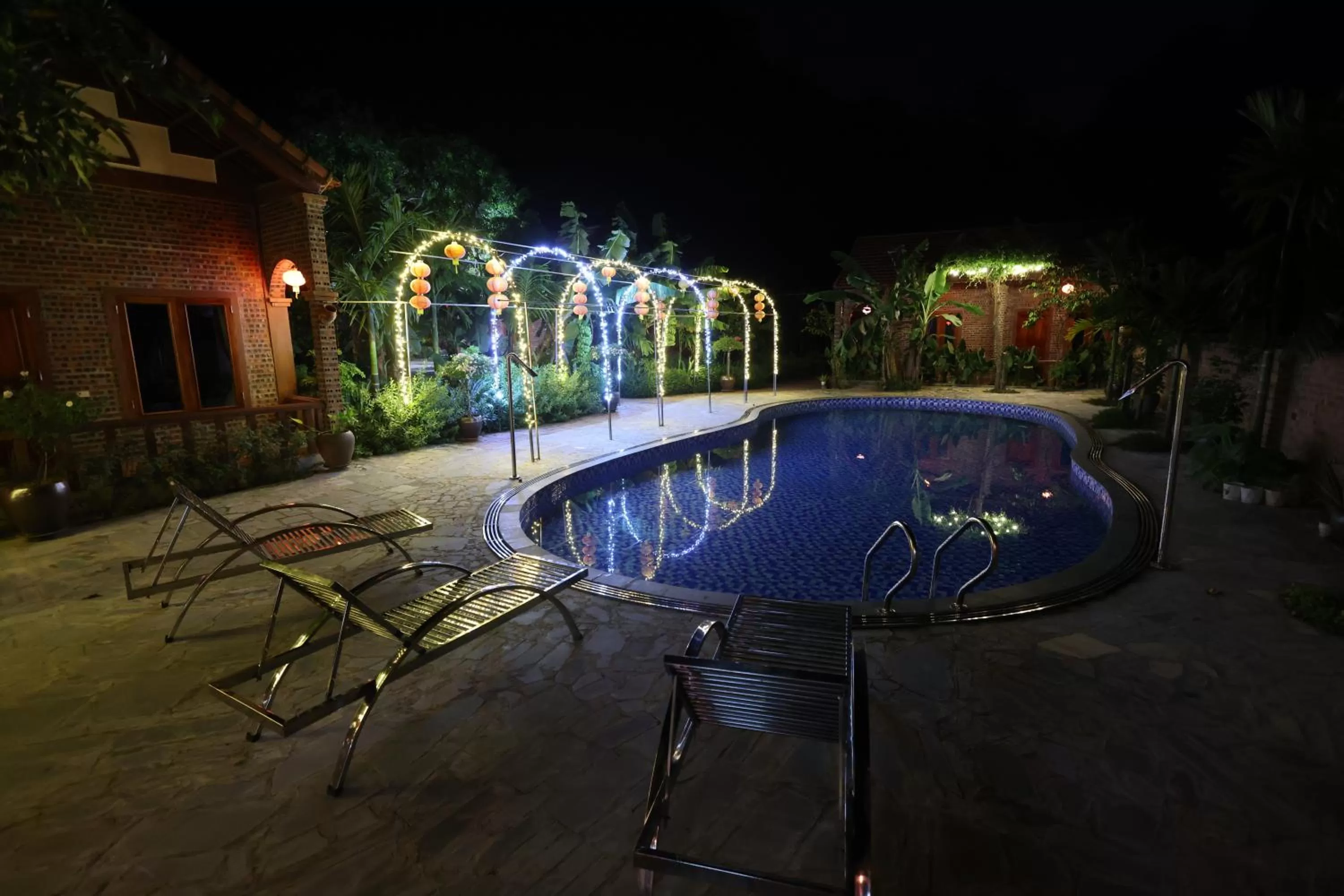 Night in Phạm Gia Homestay Ecogarden