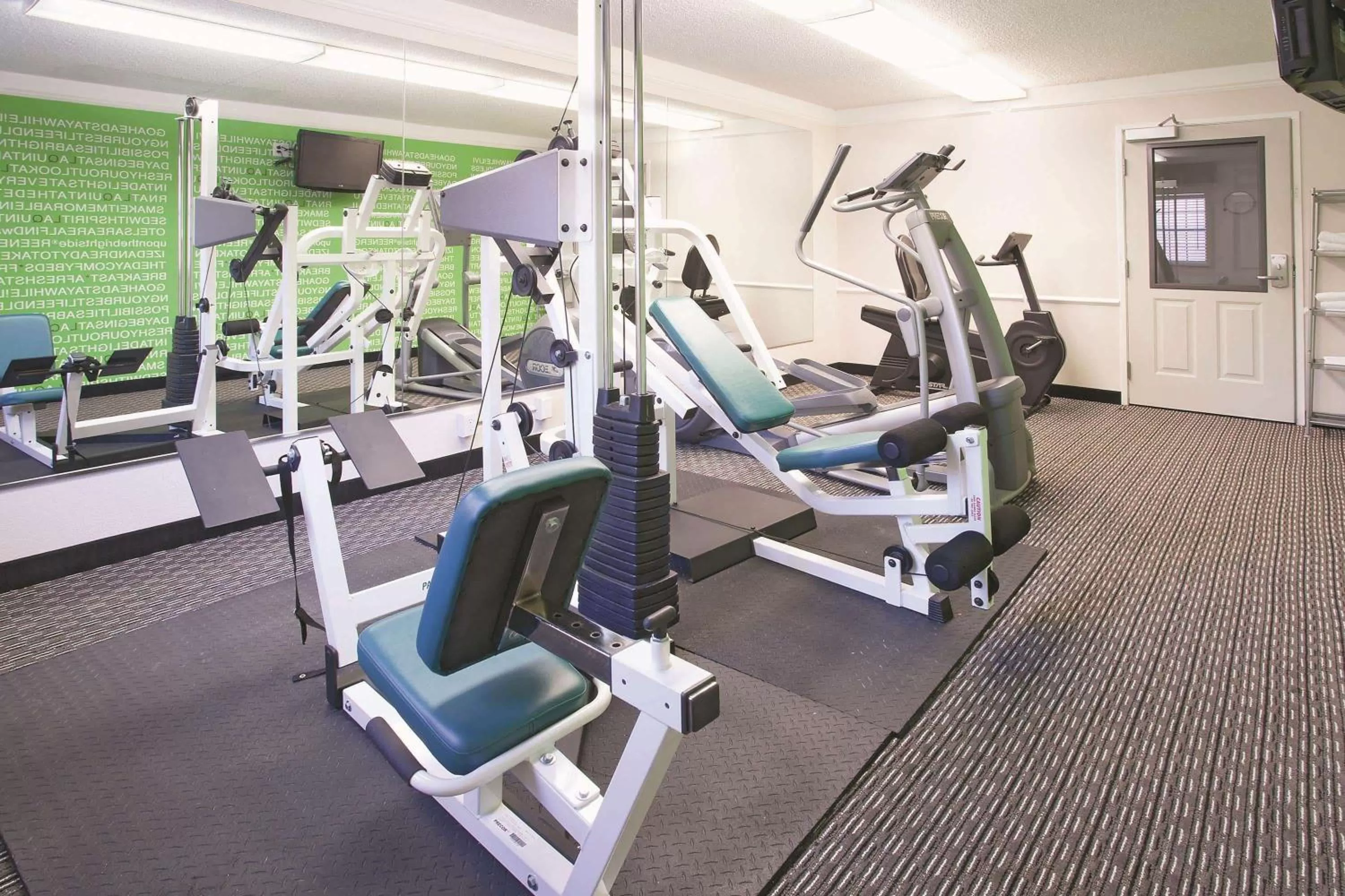 Fitness centre/facilities in La Quinta Inn by Wyndham Salt Lake City Midvale
