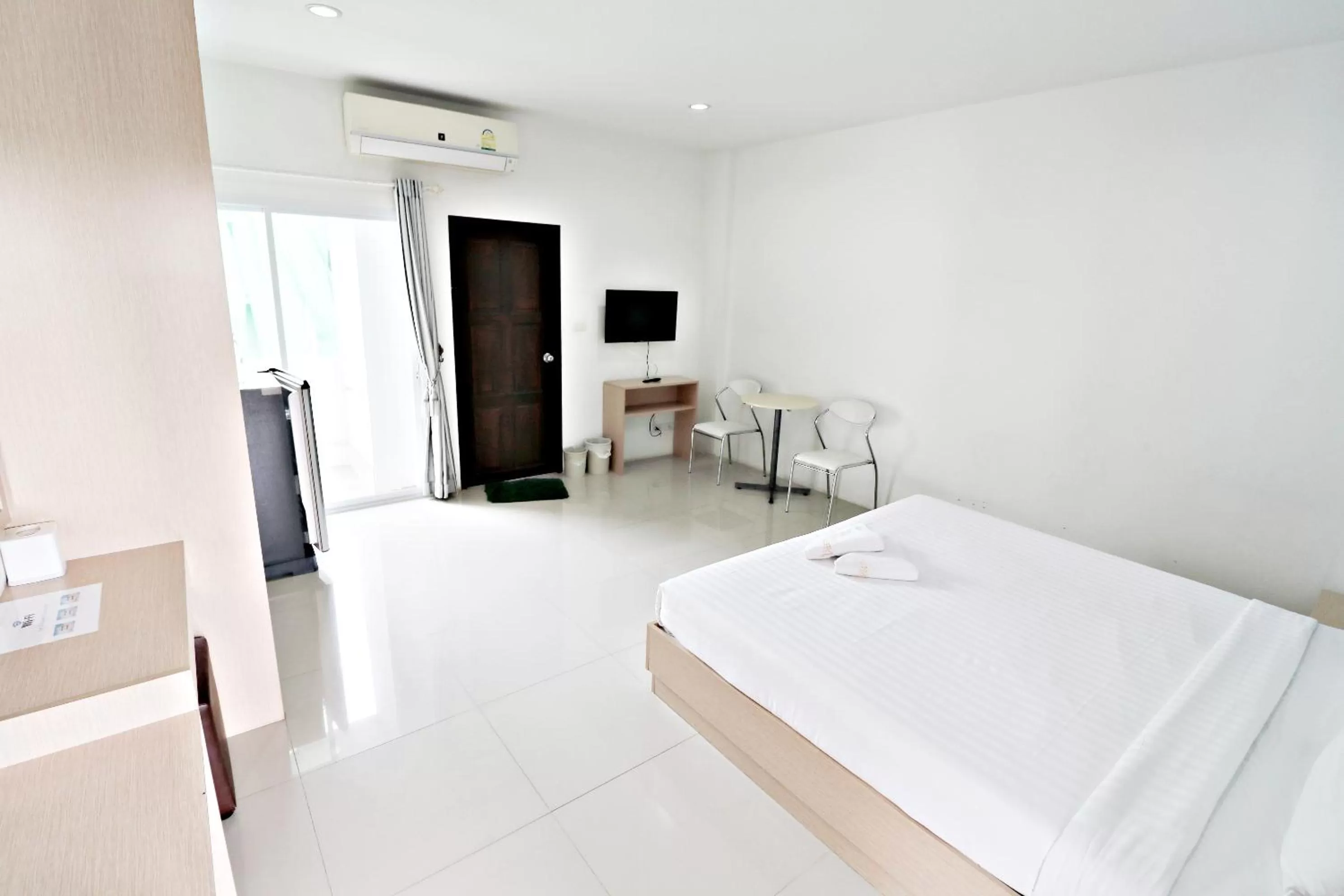 Bedroom, Bed in Hua Hin Irooms