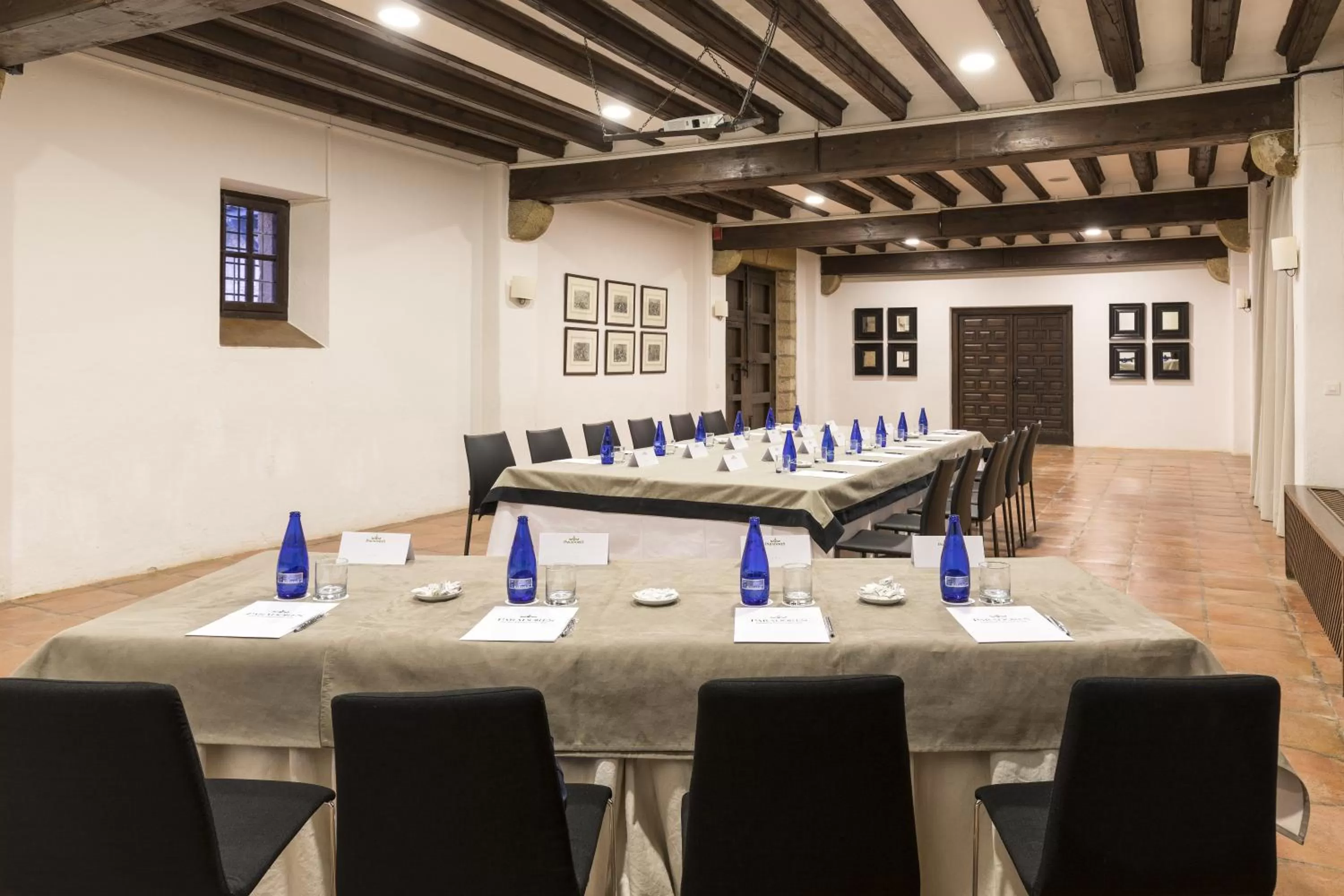 Business facilities in Parador de Siguenza
