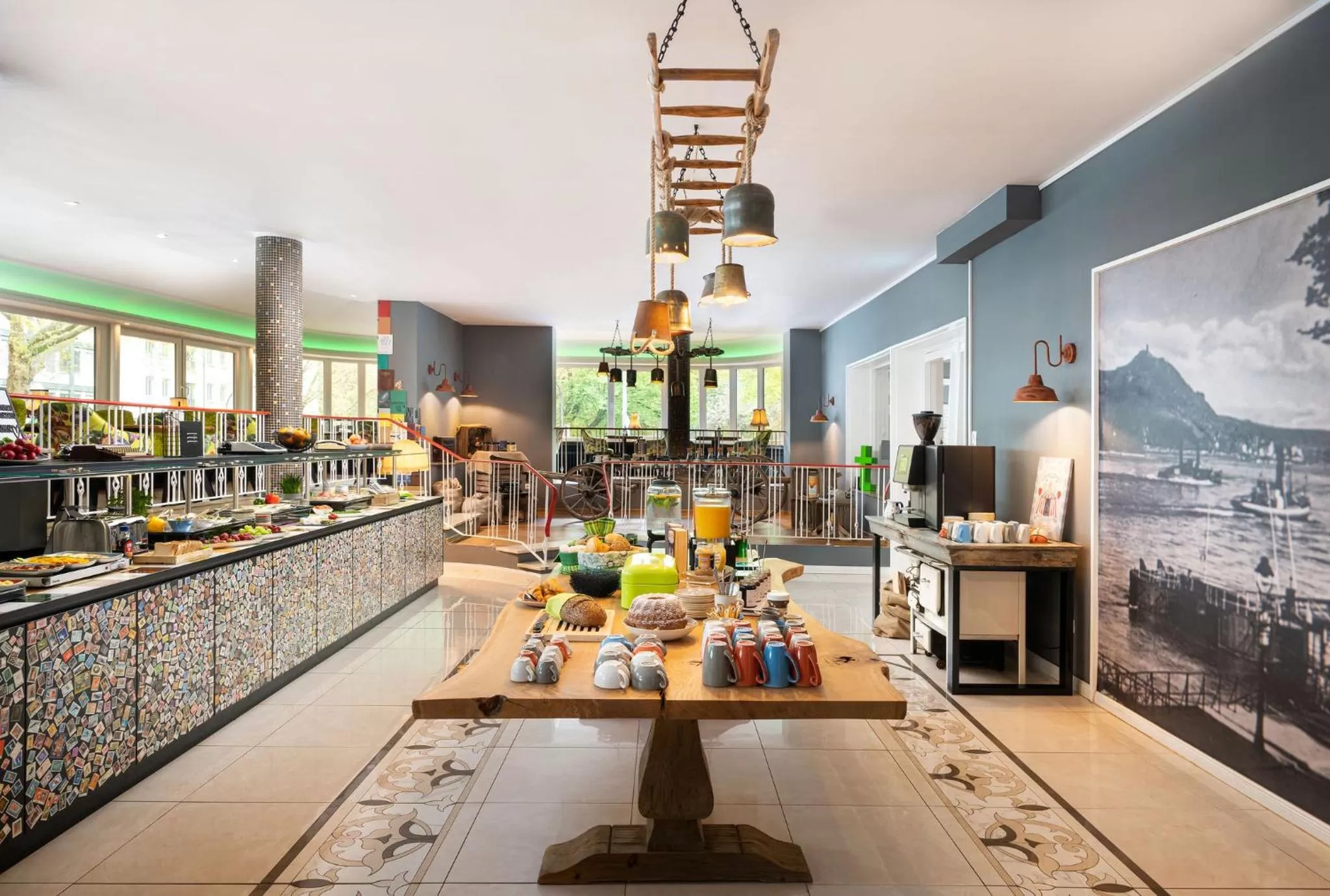 Breakfast in tinyTwice Hotel Bonn