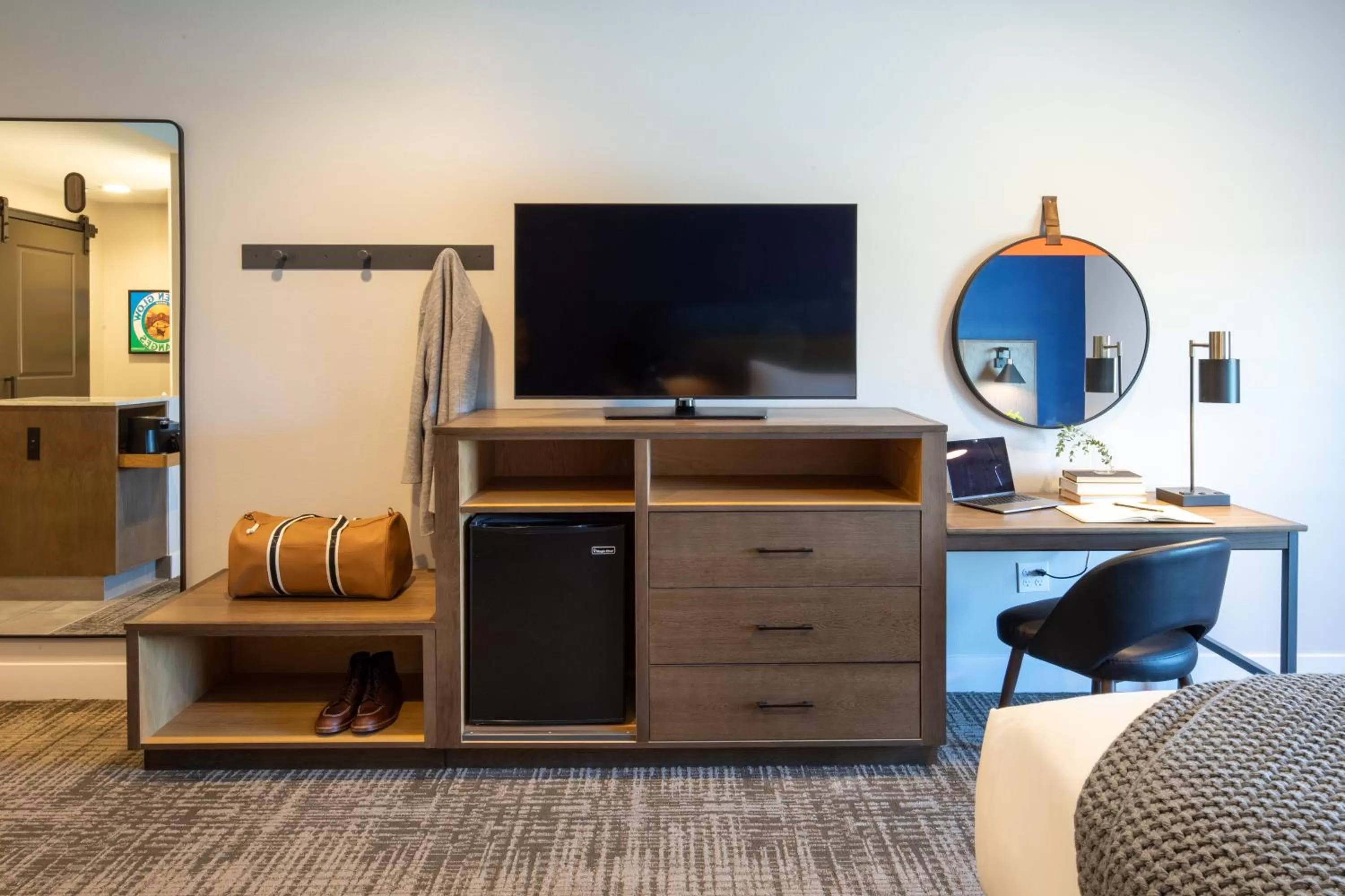 TV and multimedia in Ayres Hotel Rialto Fontana