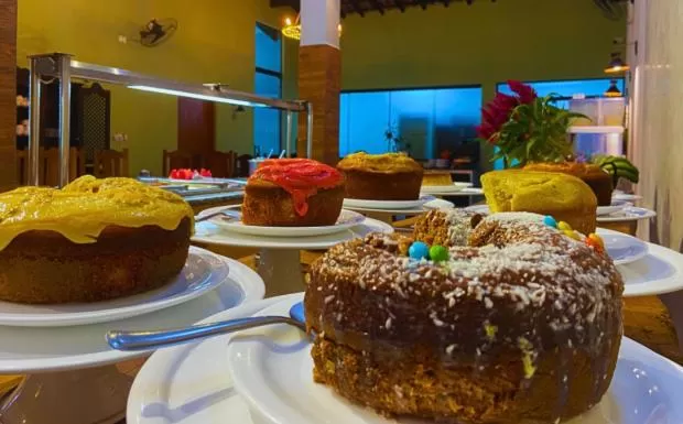 Restaurant/places to eat in Pousada Jovimar