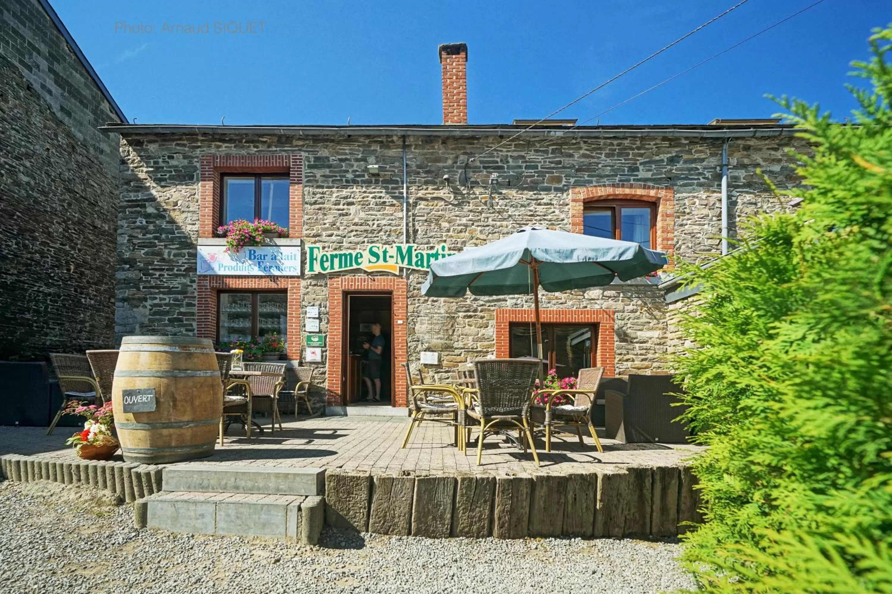 Facade/entrance in ferme st martin