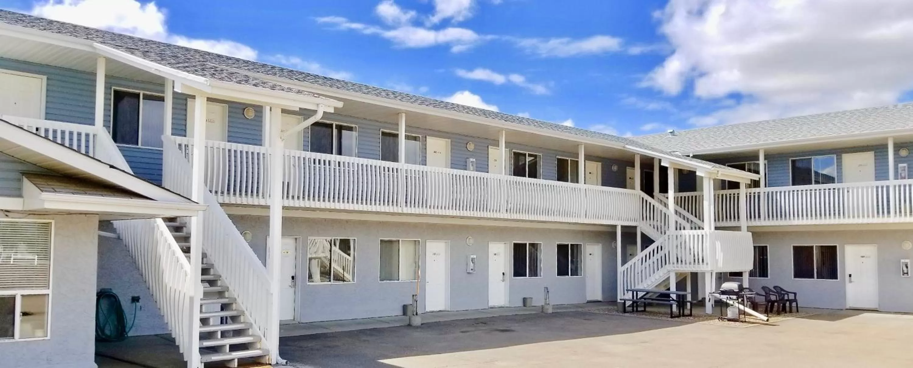 Property Building in Twilight Country Motel
