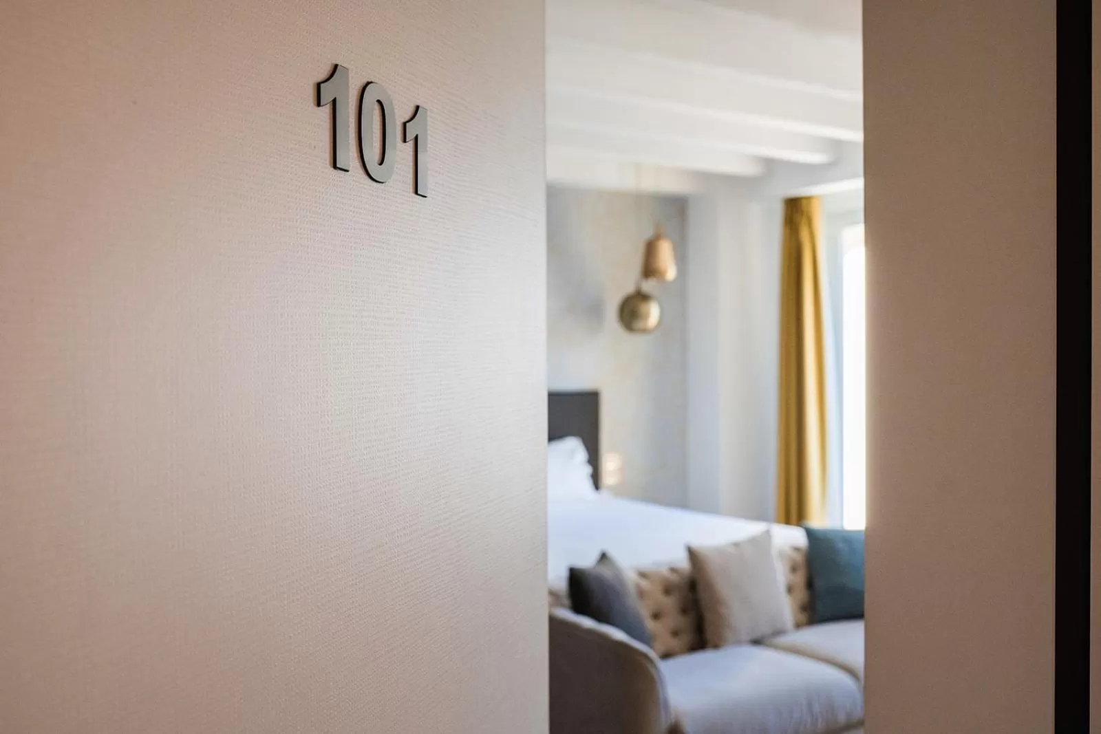 Bedroom in LUXURY SUITES ROCOPOM - Lake Front