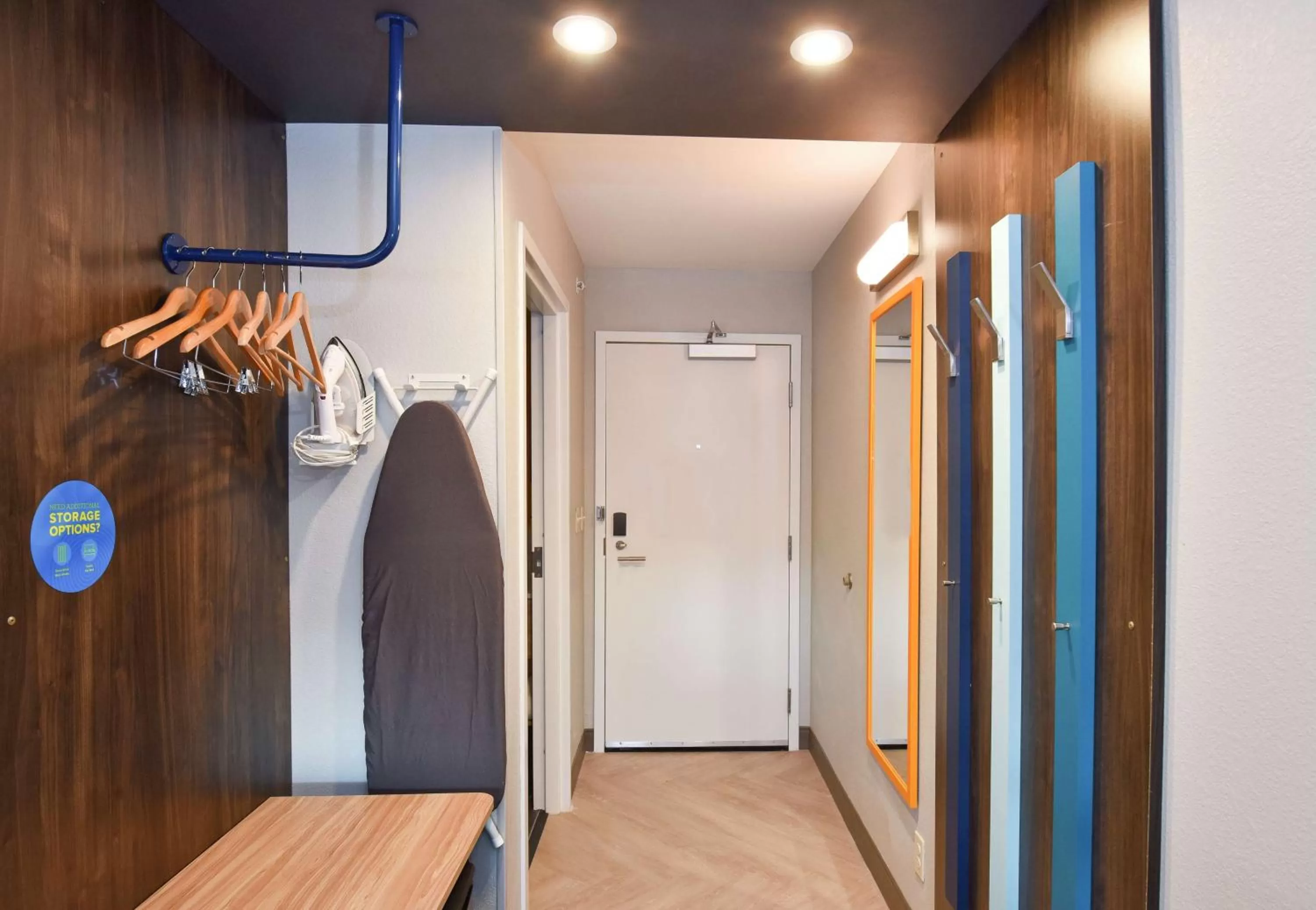 Photo of the whole room in Tru By Hilton Lawrence