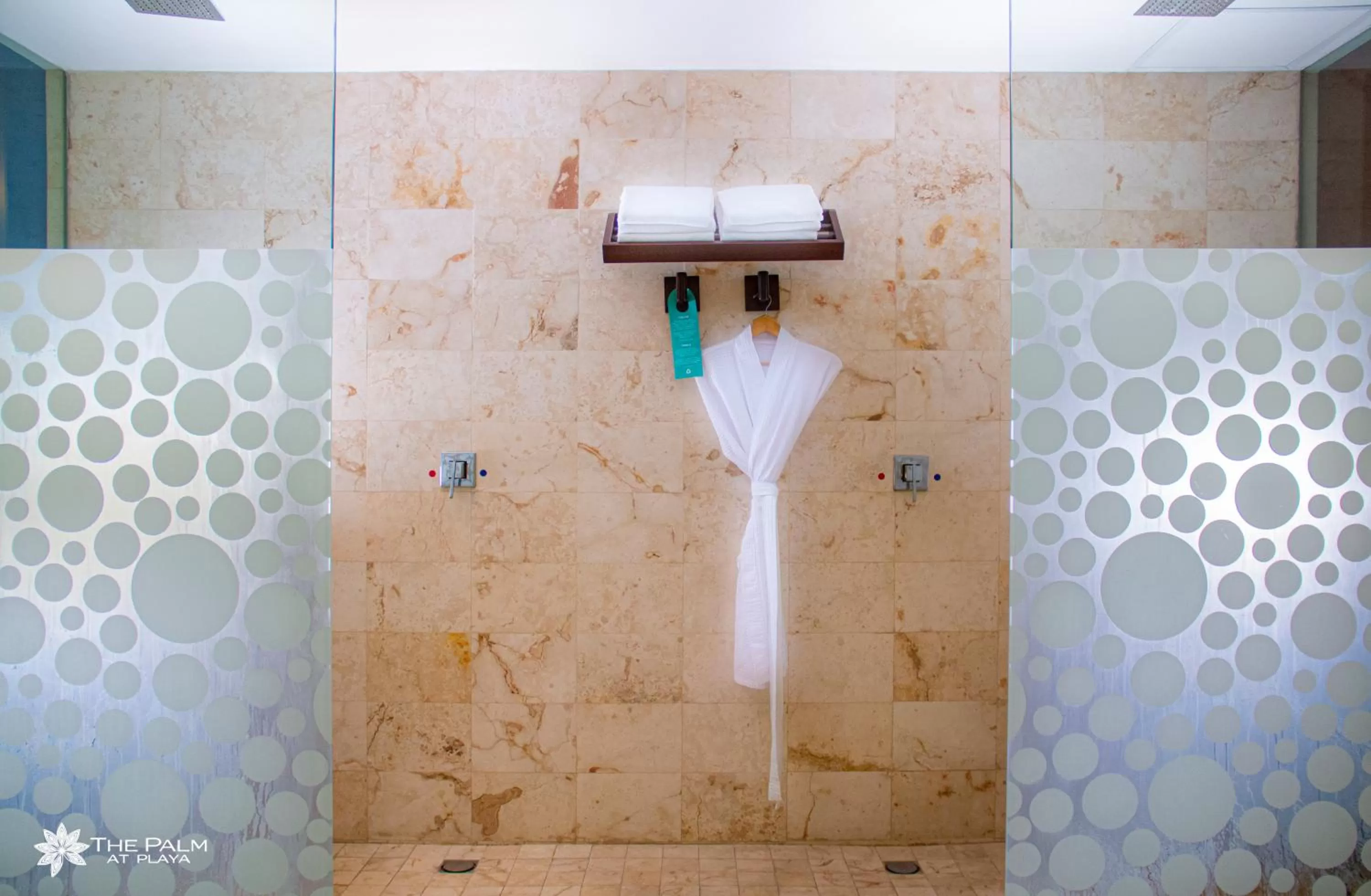 Toilet in Hotel The Palm