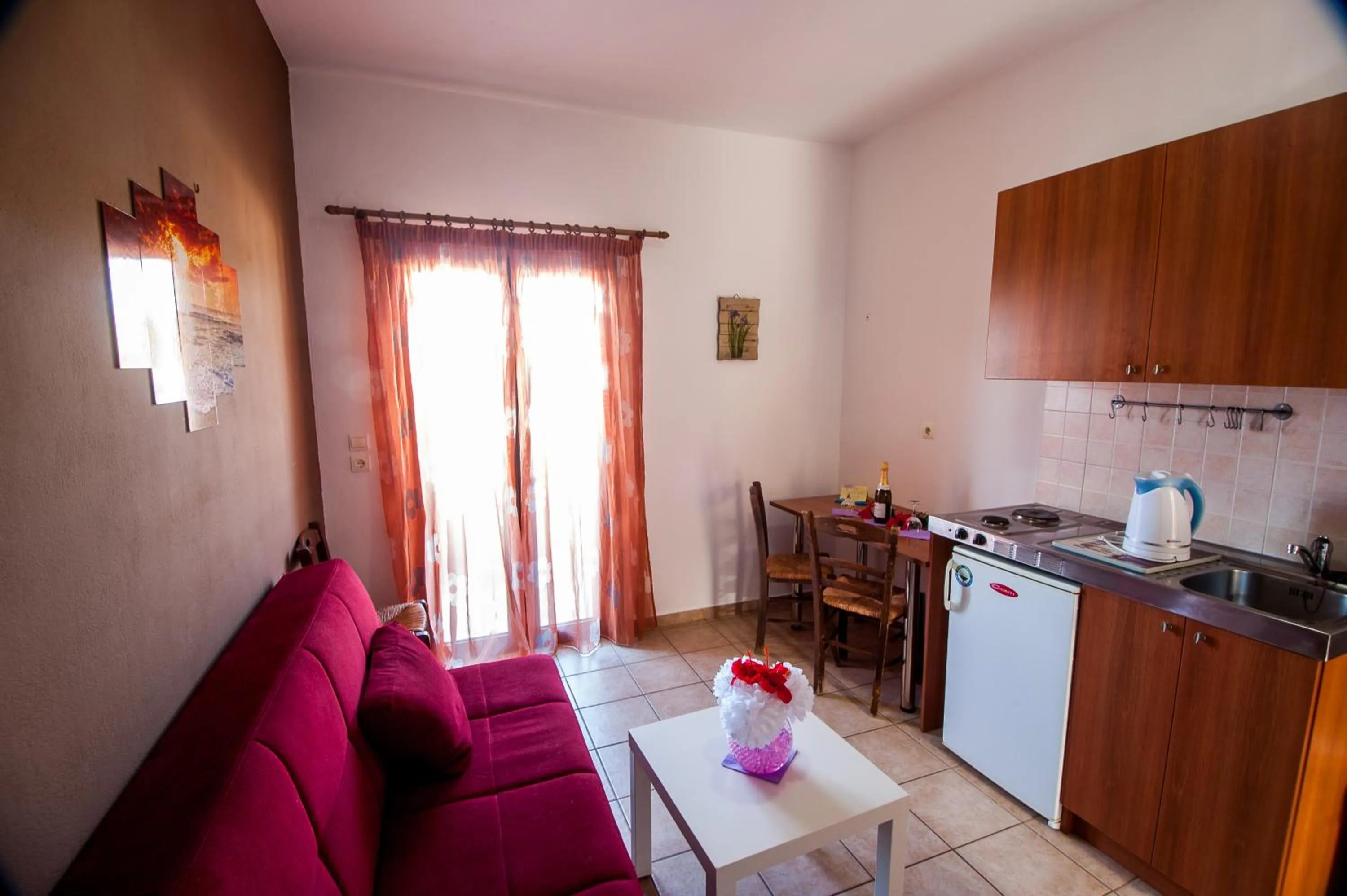 Kitchen or kitchenette in Elounda Sunrise Apartments